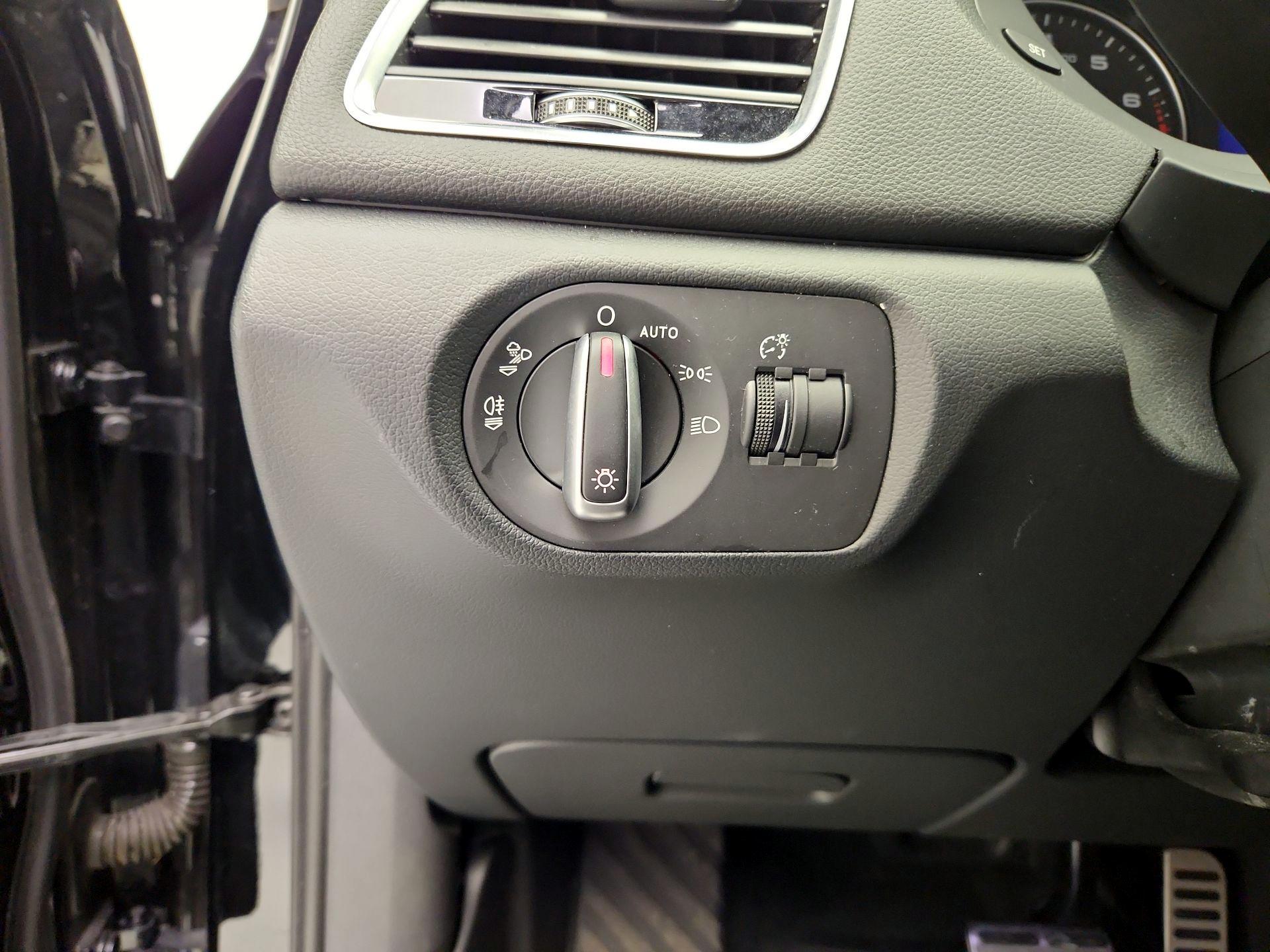 Thumbnail: 2017 Audi Q3 - 13