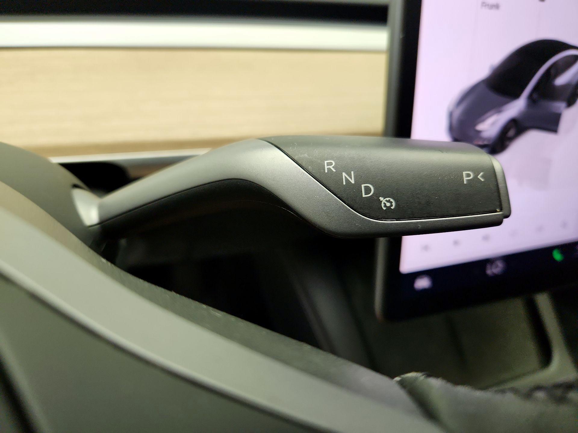 Thumbnail: 2023 Tesla Model 3 - 18