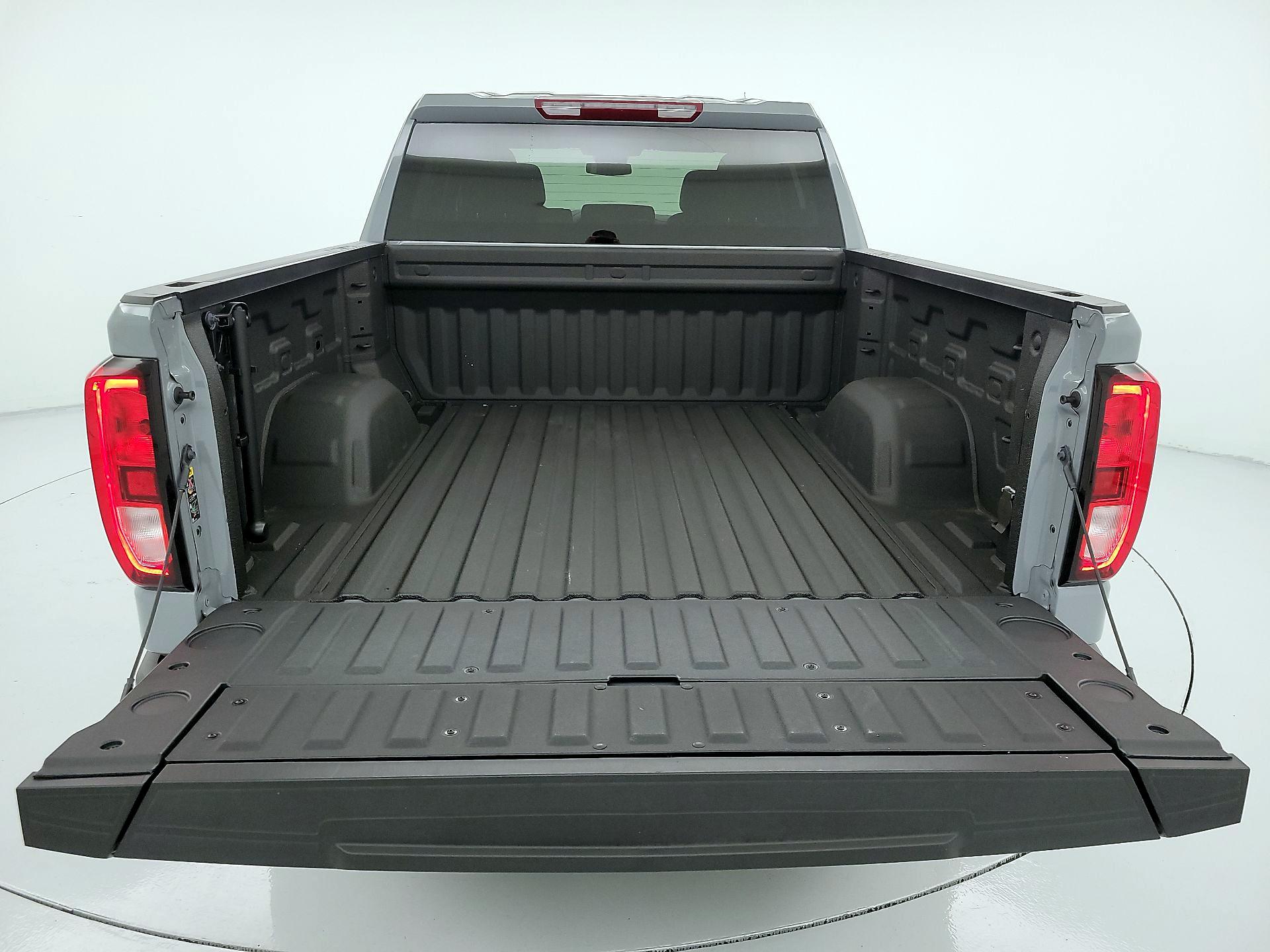 Thumbnail: 2025 GMC Sierra 1500 - 20