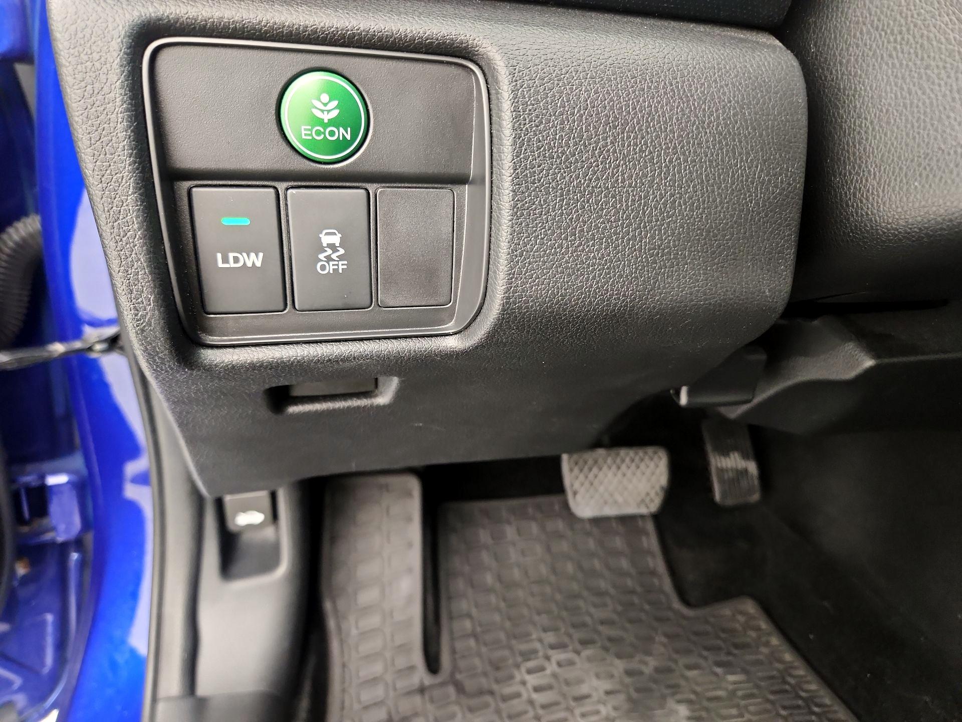 Thumbnail: 2015 Honda Accord - 13