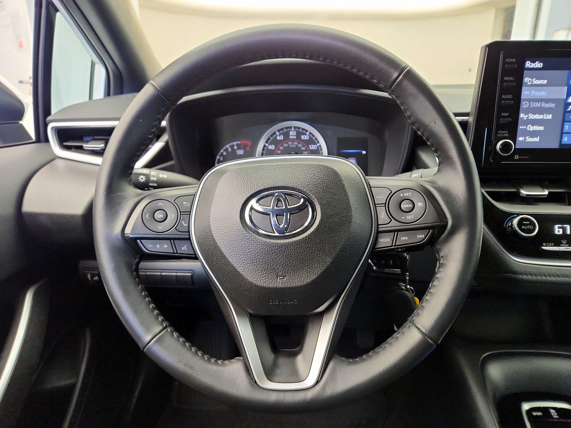 Thumbnail: 2022 Toyota Corolla - 10