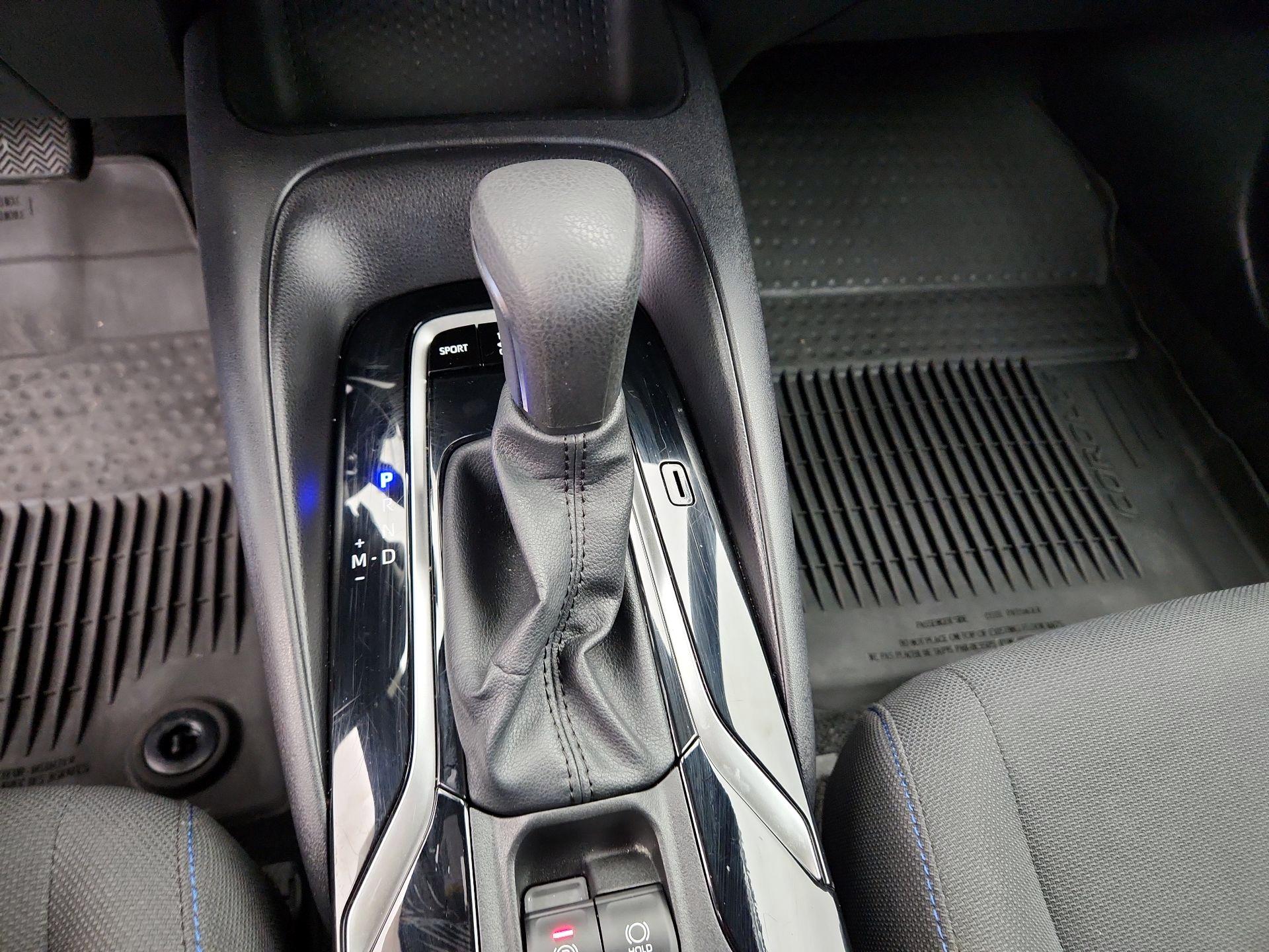 Thumbnail: 2022 Toyota Corolla - 17