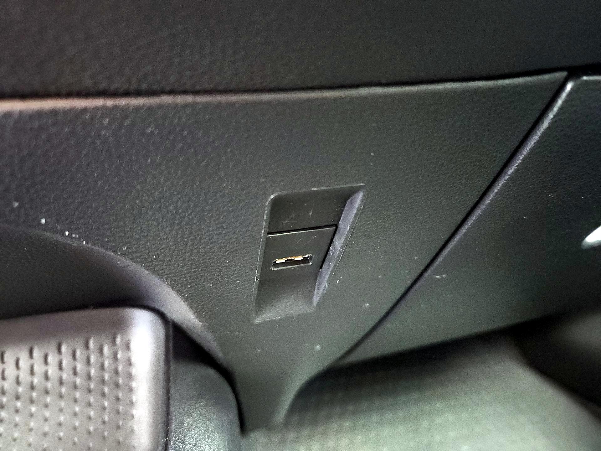 Thumbnail: 2022 Toyota Corolla - 18