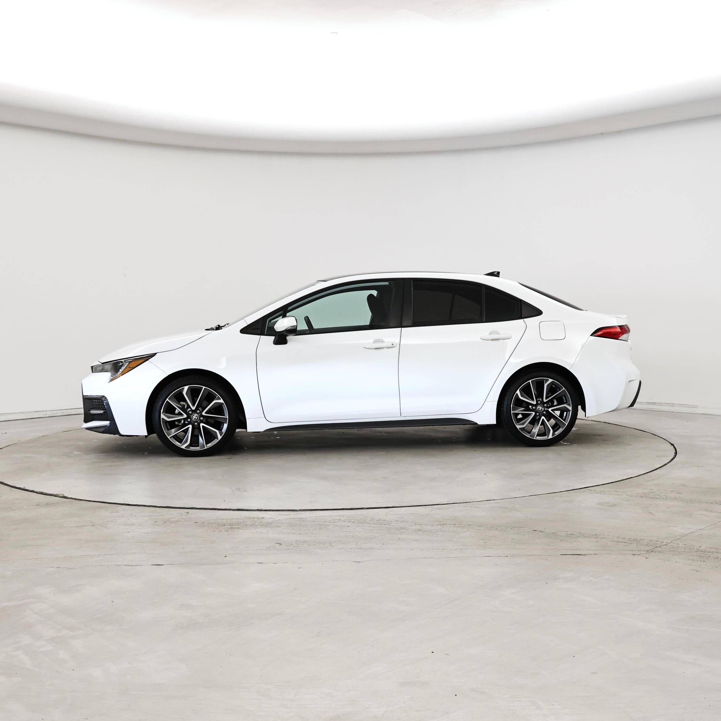 Thumbnail: 2022 Toyota Corolla - 3