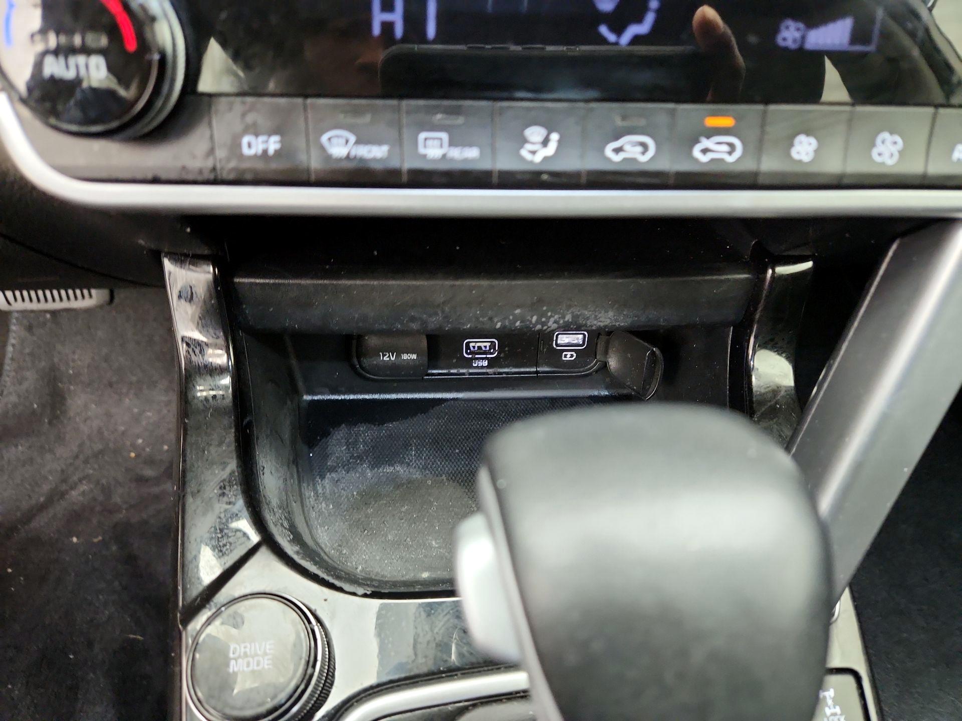 Thumbnail: 2022 Kia Seltos - 18