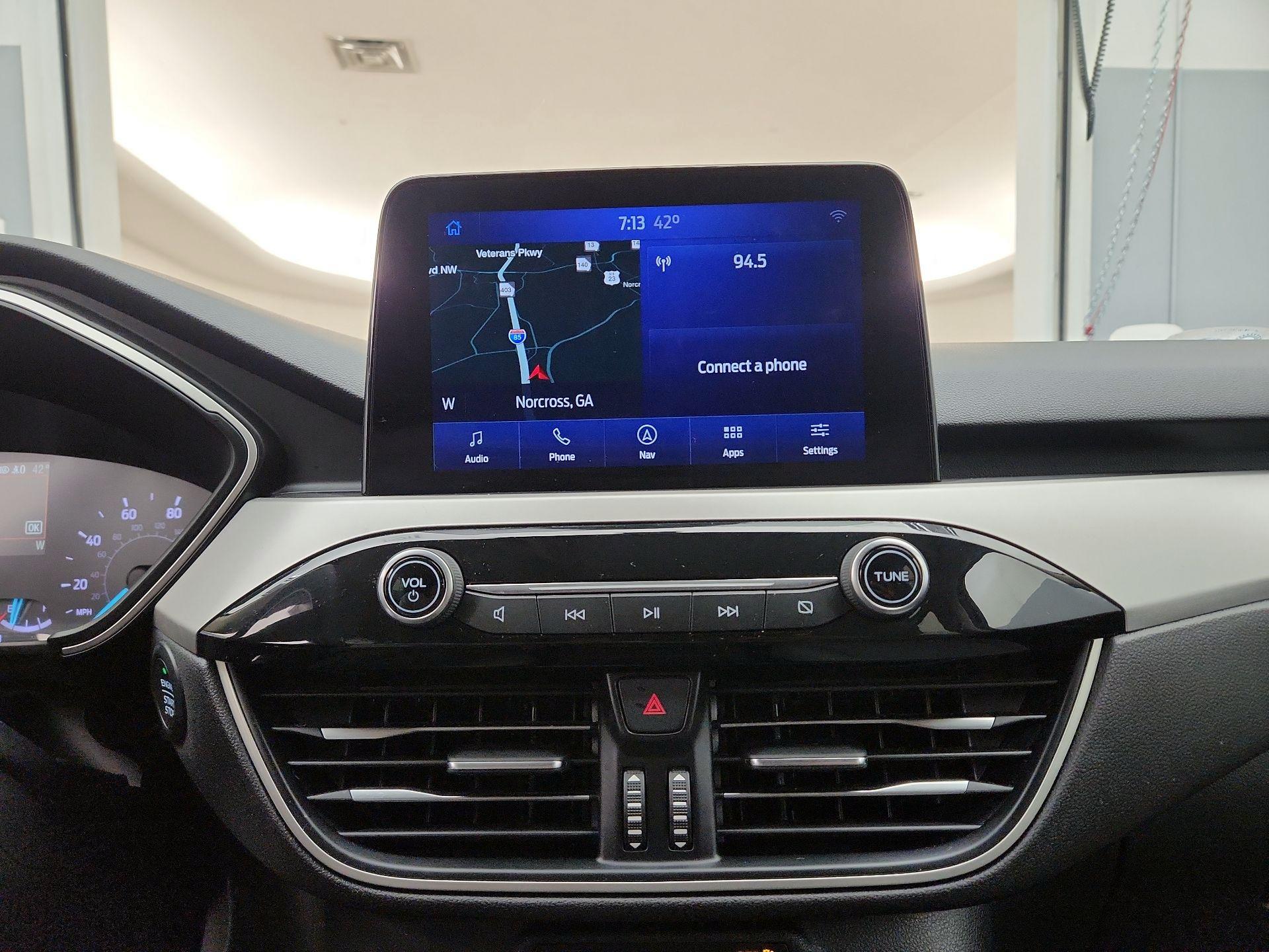 Thumbnail: 2020 Ford Escape - 16