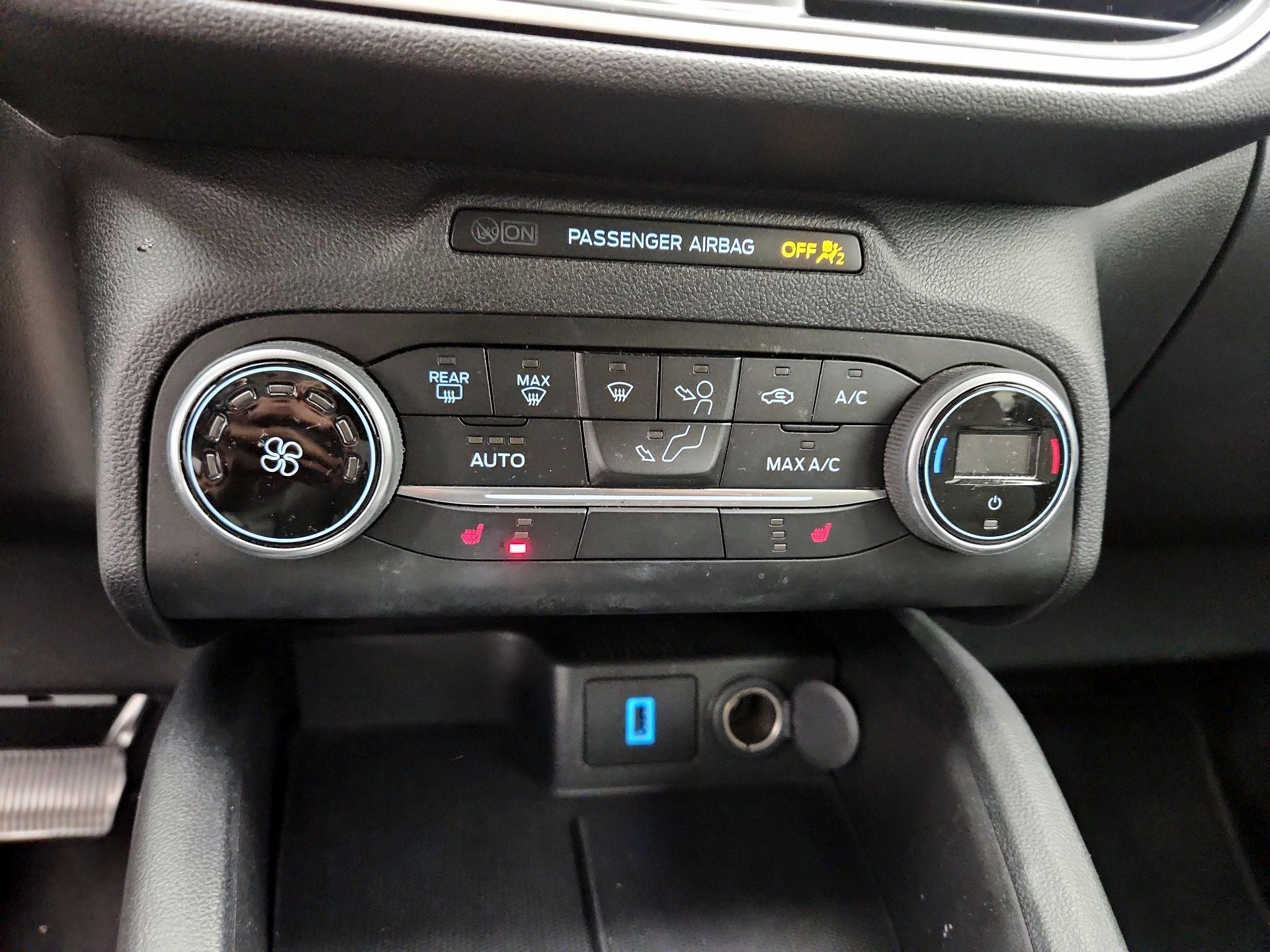 Thumbnail: 2020 Ford Escape - 17