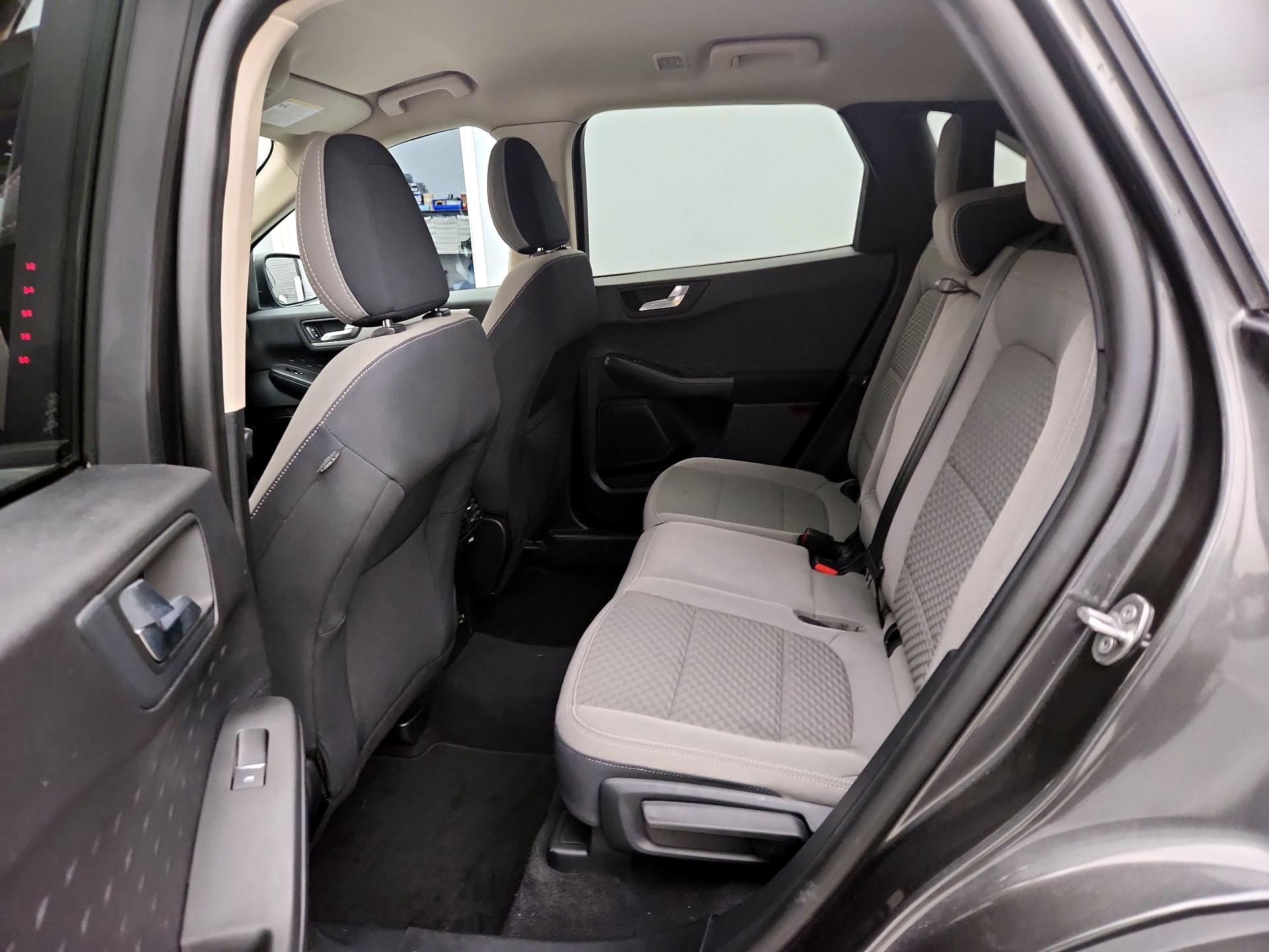 Thumbnail: 2020 Ford Escape - 20