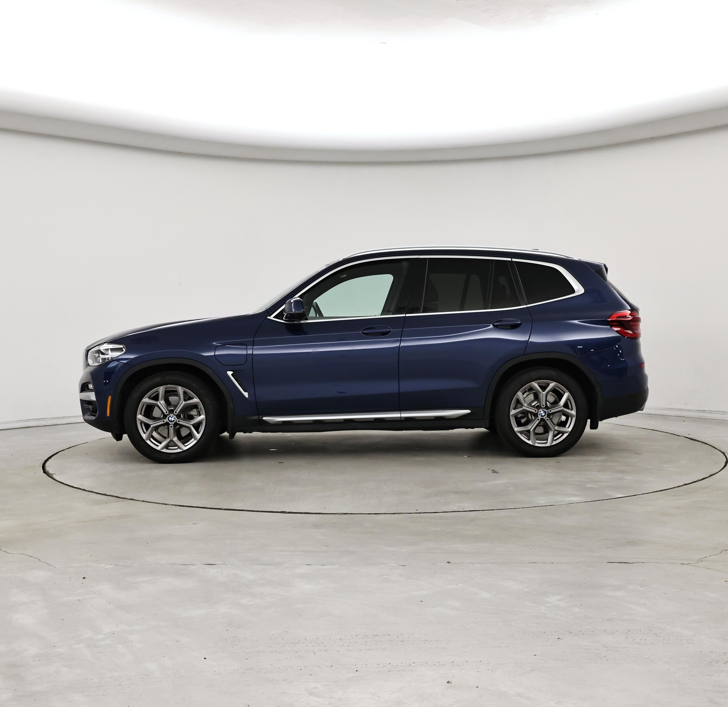 Thumbnail: 2021 BMW X3 - 3