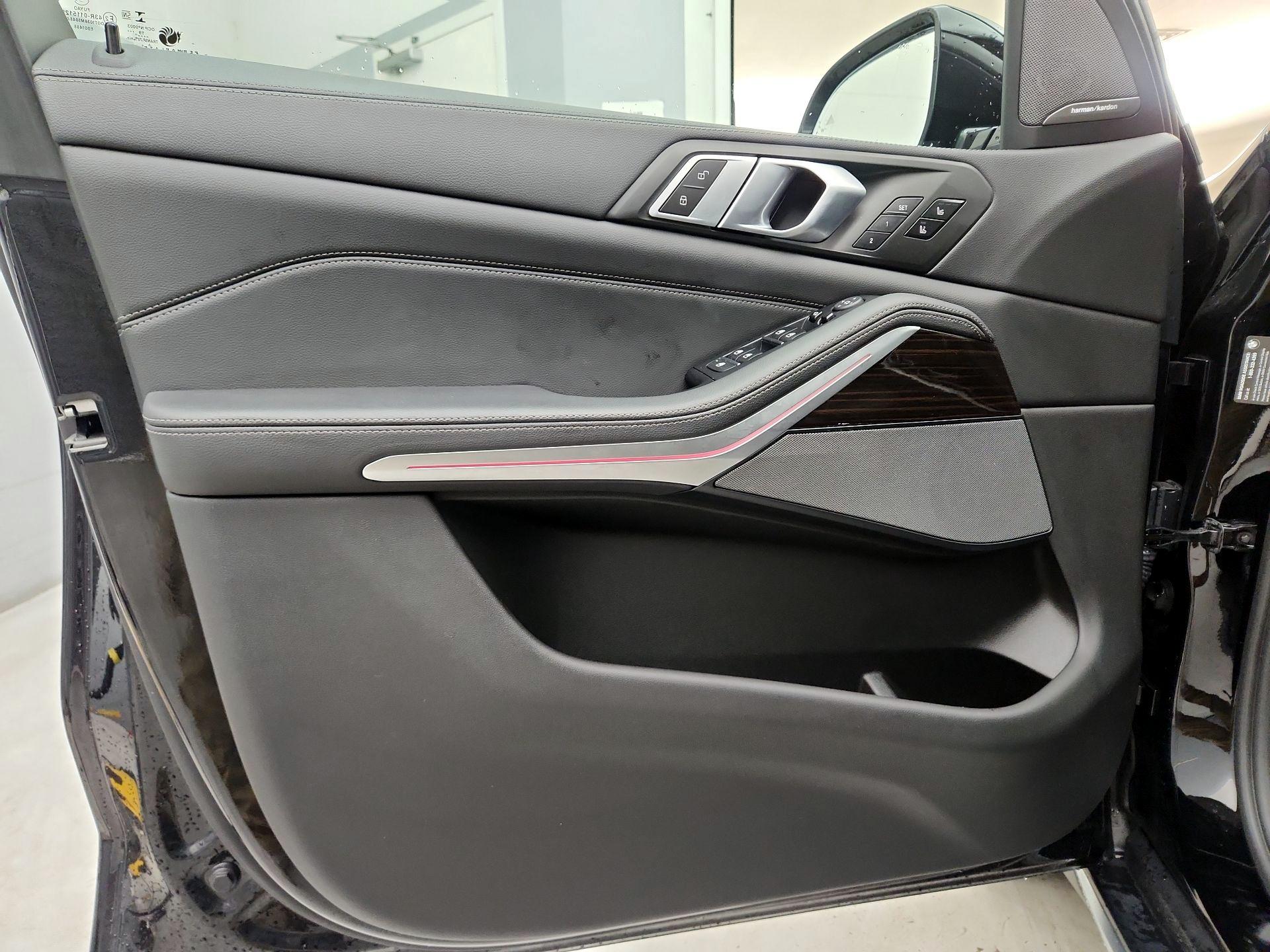 Thumbnail: 2020 BMW X5 - 12