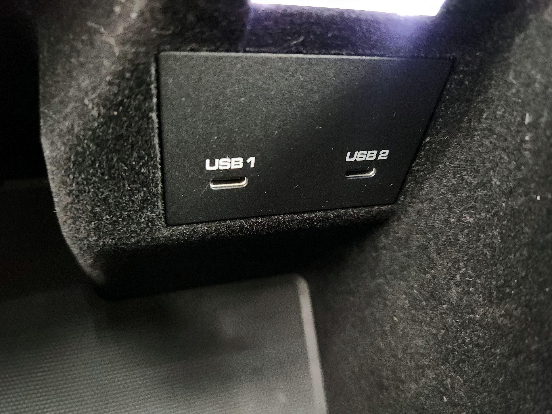 Thumbnail: 2020 Porsche Cayenne - 19