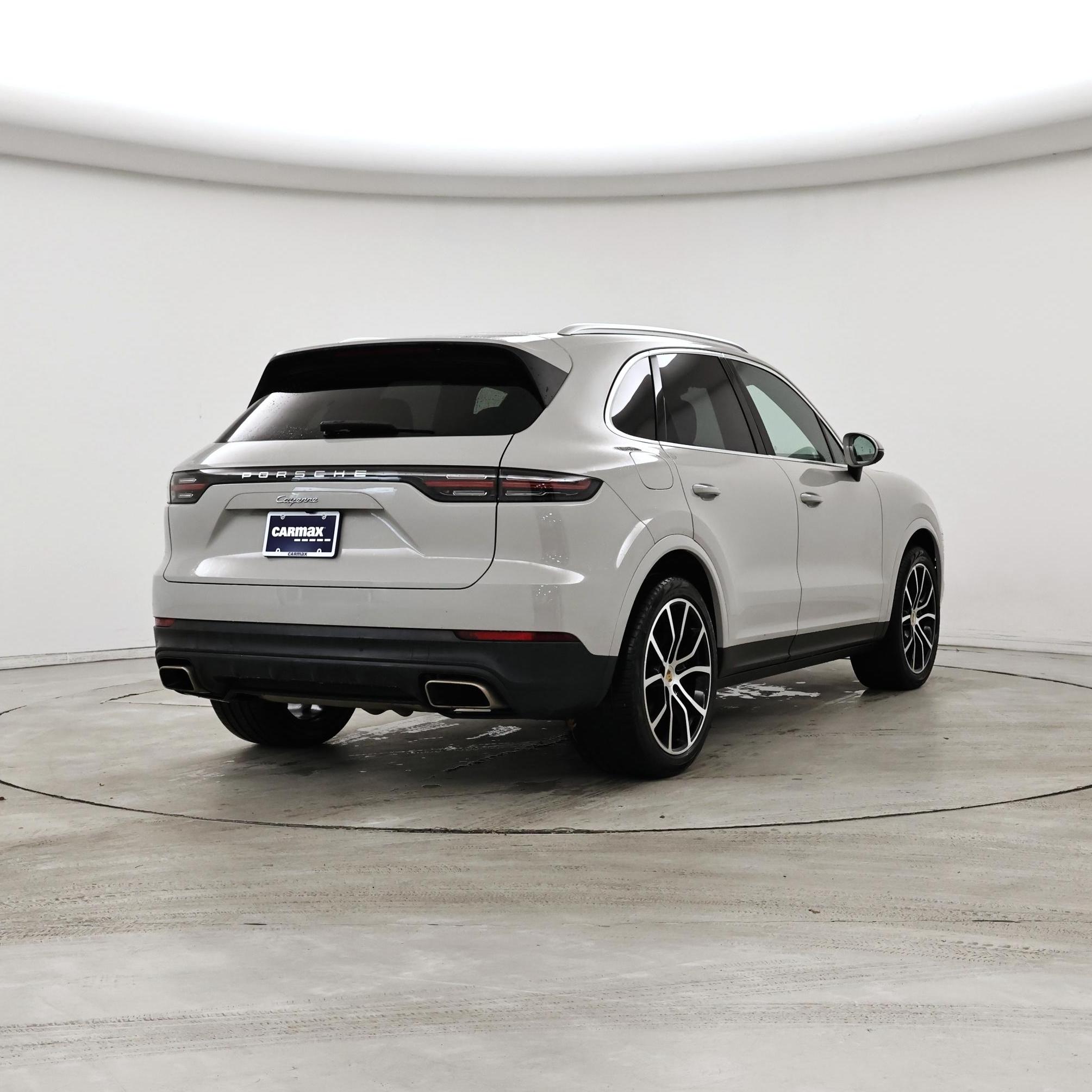 Thumbnail: 2020 Porsche Cayenne - 8
