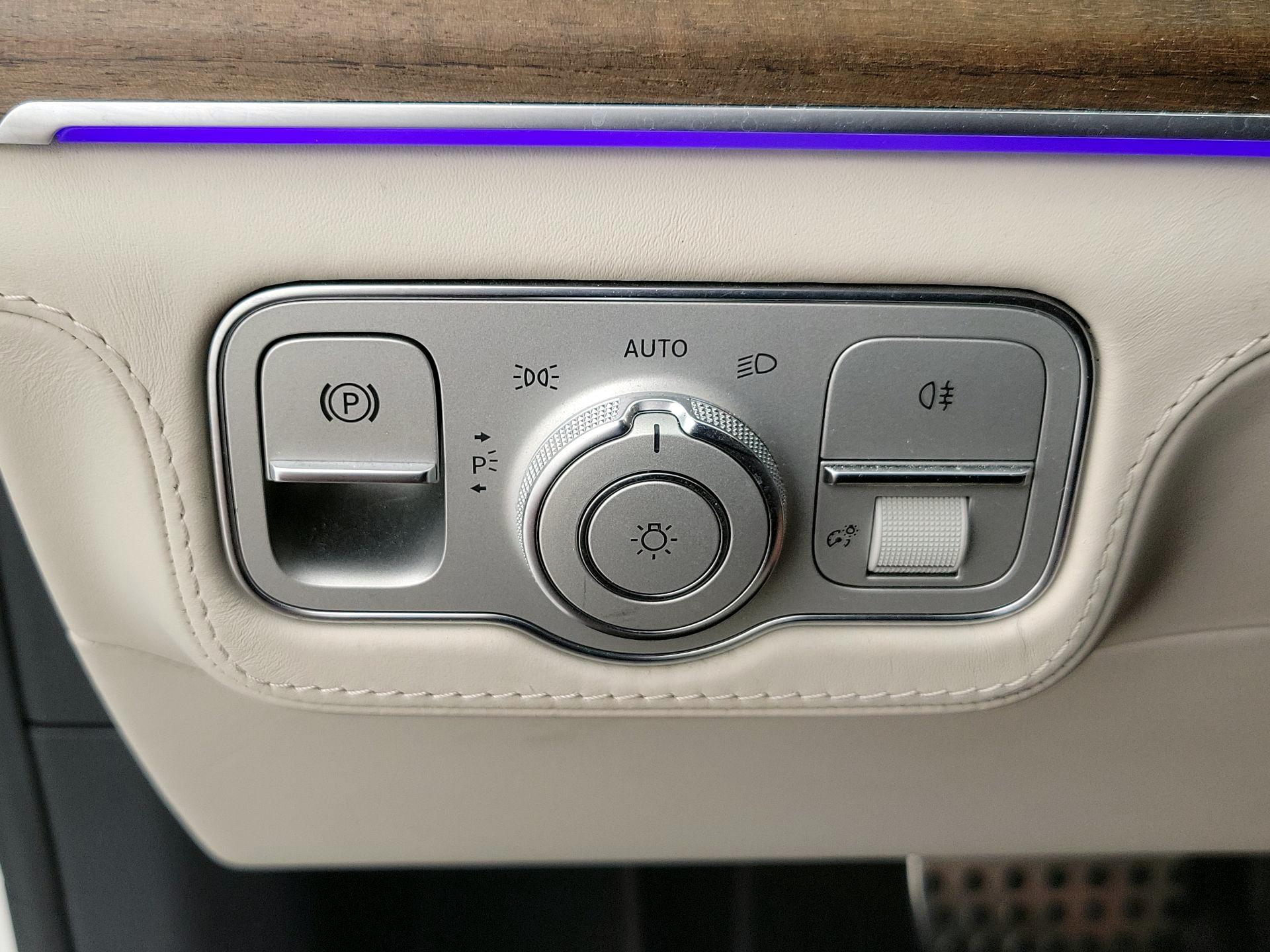 Thumbnail: 2021 Mercedes-Benz GLE - 13