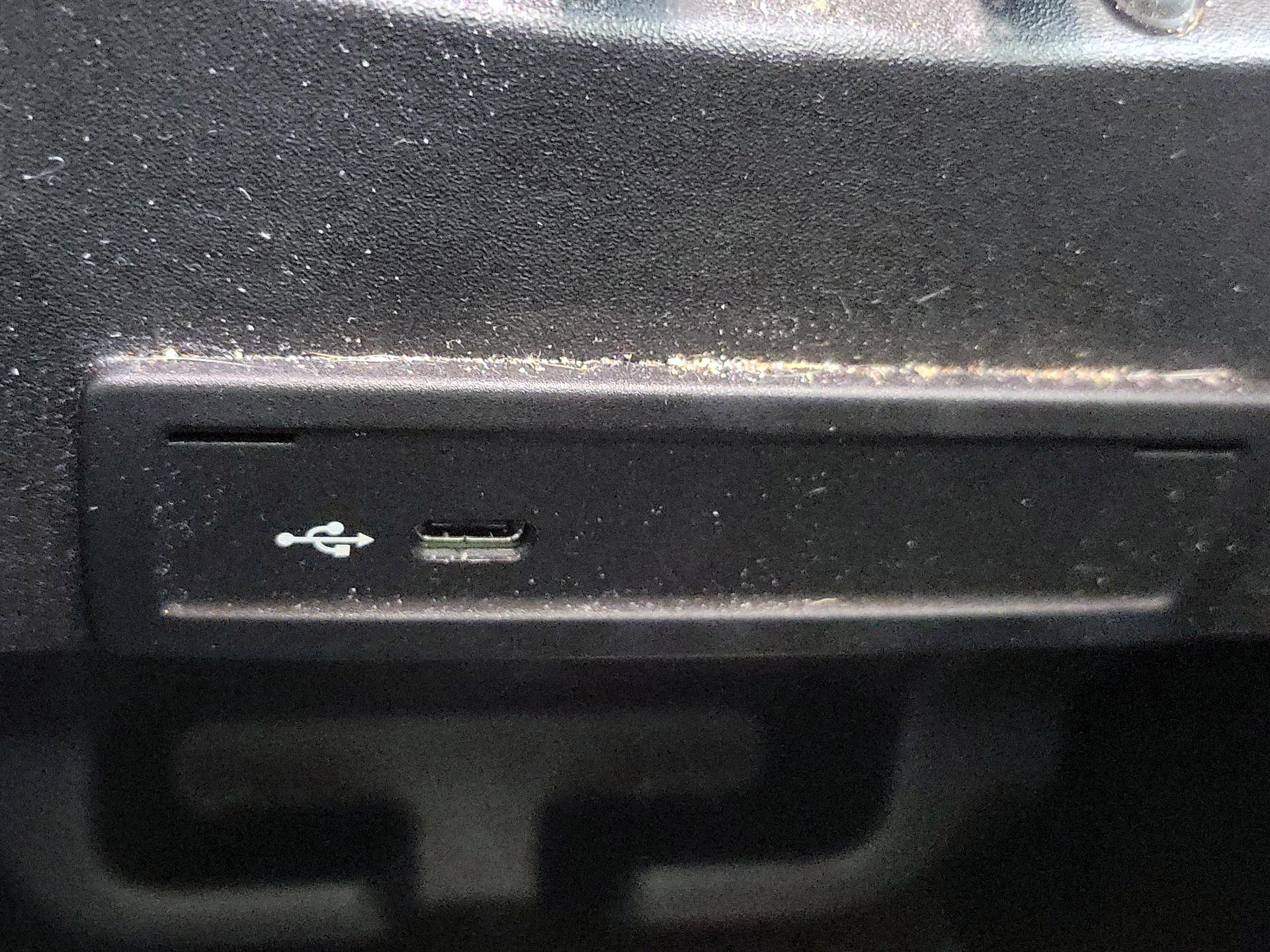 Thumbnail: 2021 Mercedes-Benz GLE - 19