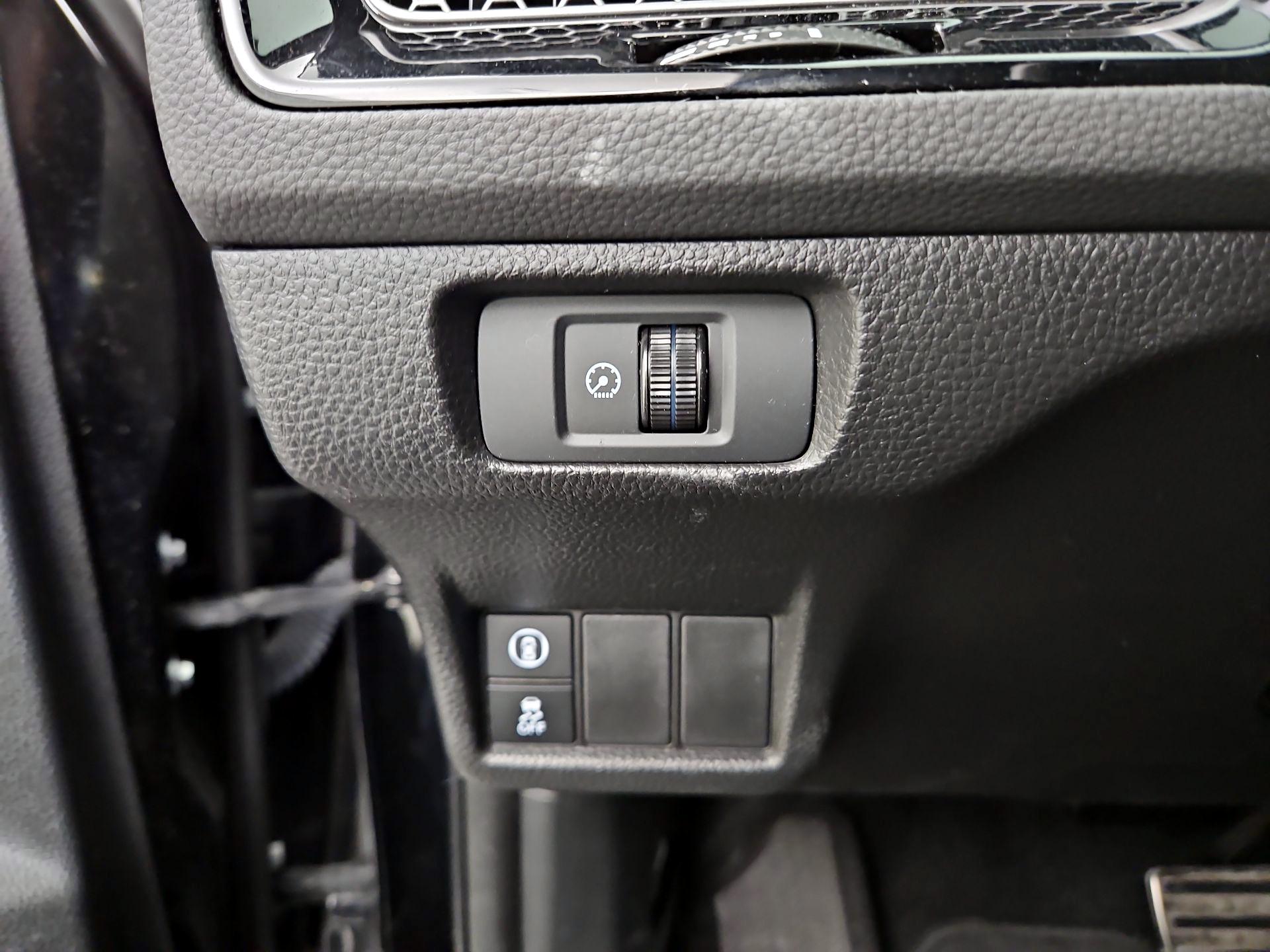 Thumbnail: 2023 Honda Civic - 13