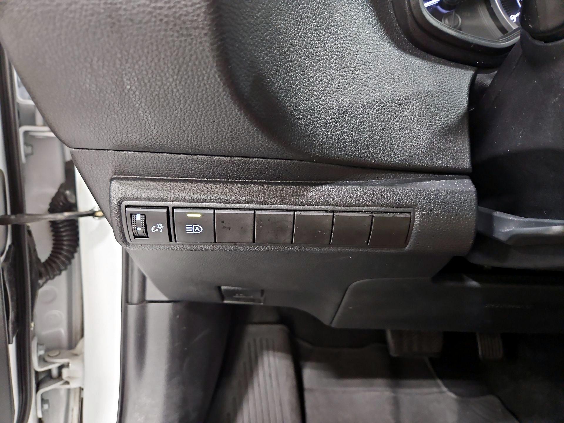 Thumbnail: 2022 Toyota Corolla - 13