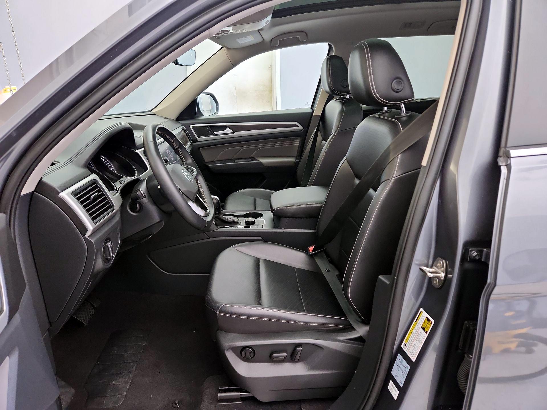 Thumbnail: 2021 Volkswagen Atlas - 11