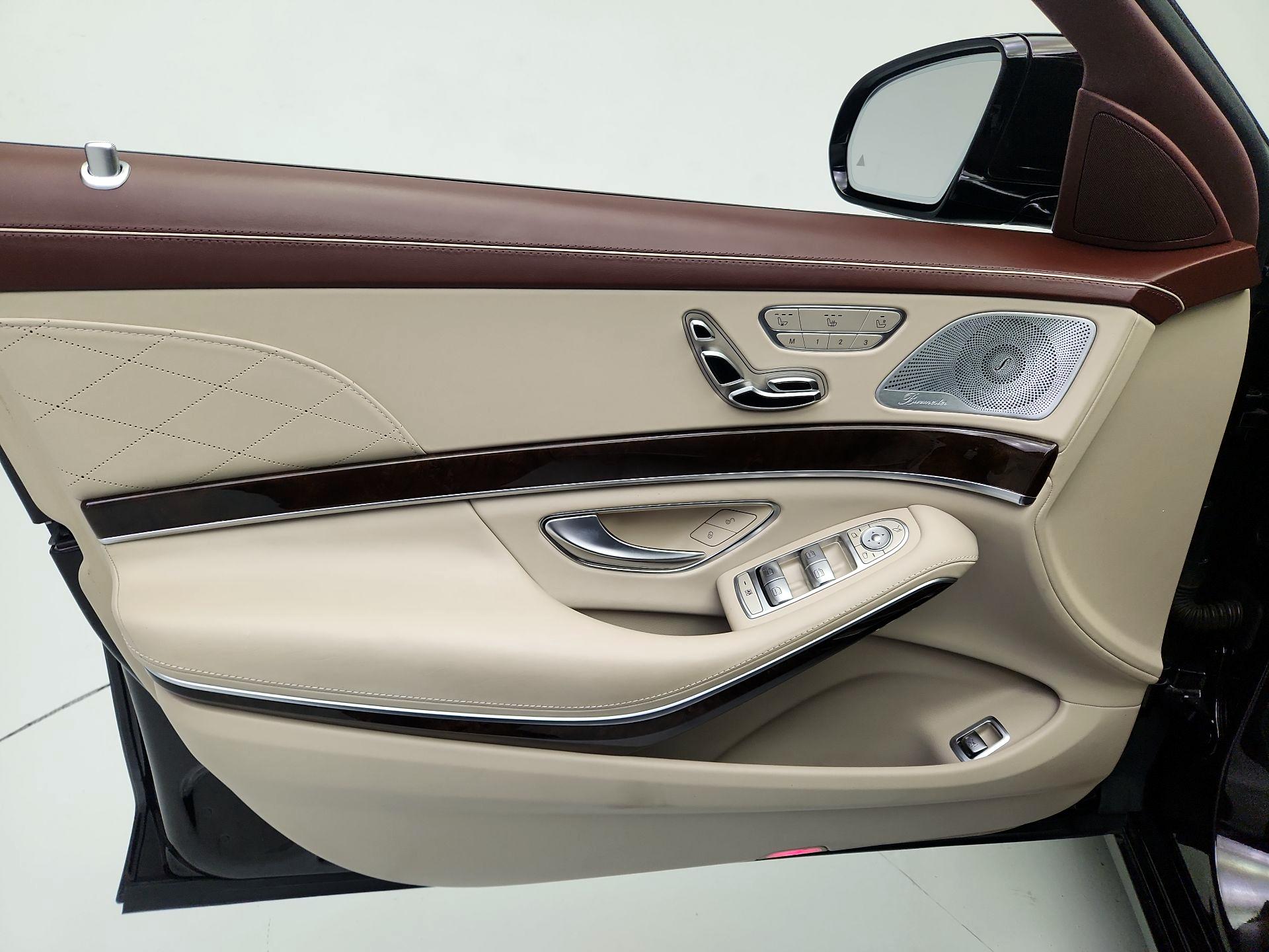 Thumbnail: 2019 Mercedes-Benz S-Class - 12