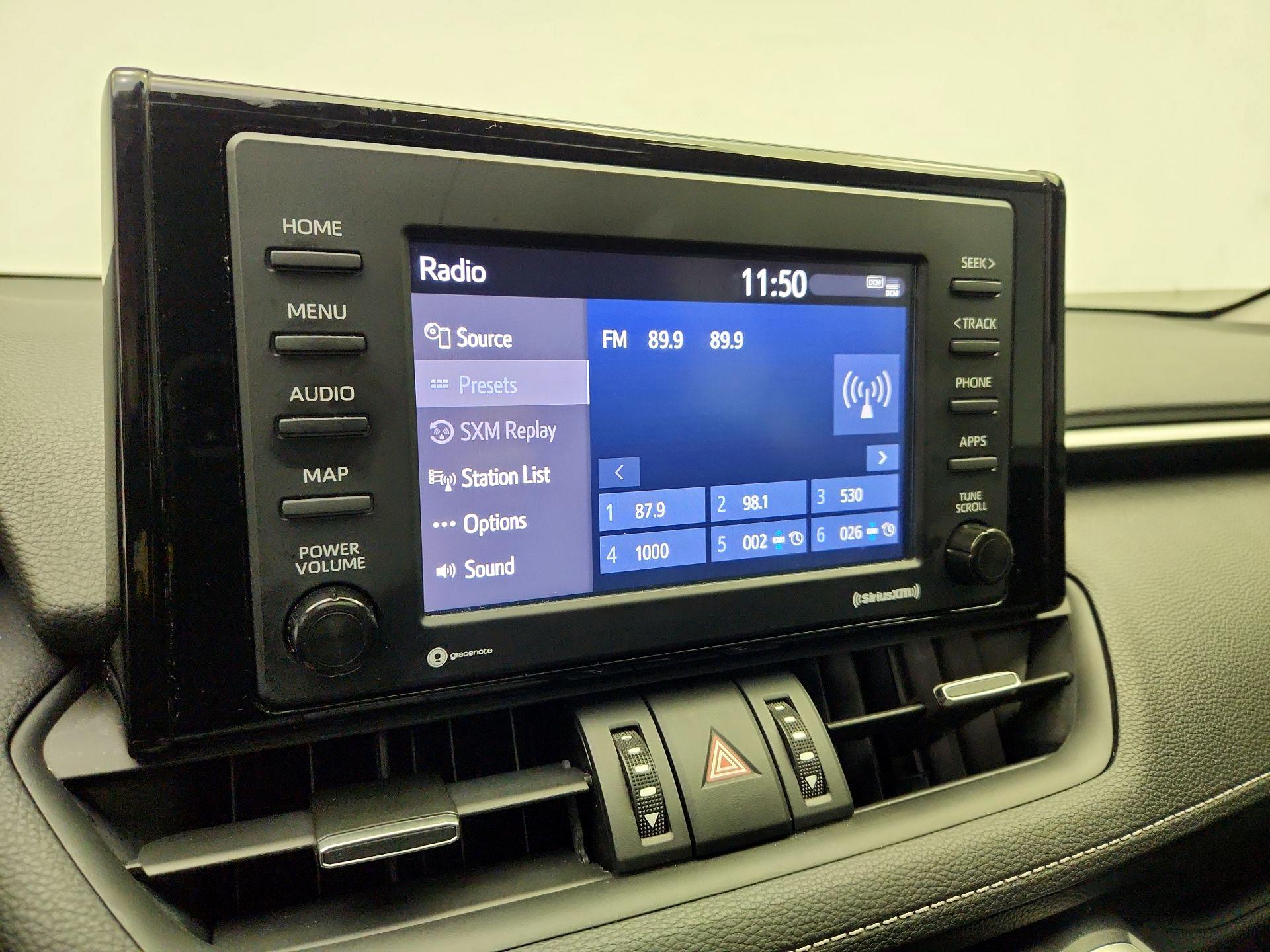 Thumbnail: 2020 Toyota RAV4 - 15