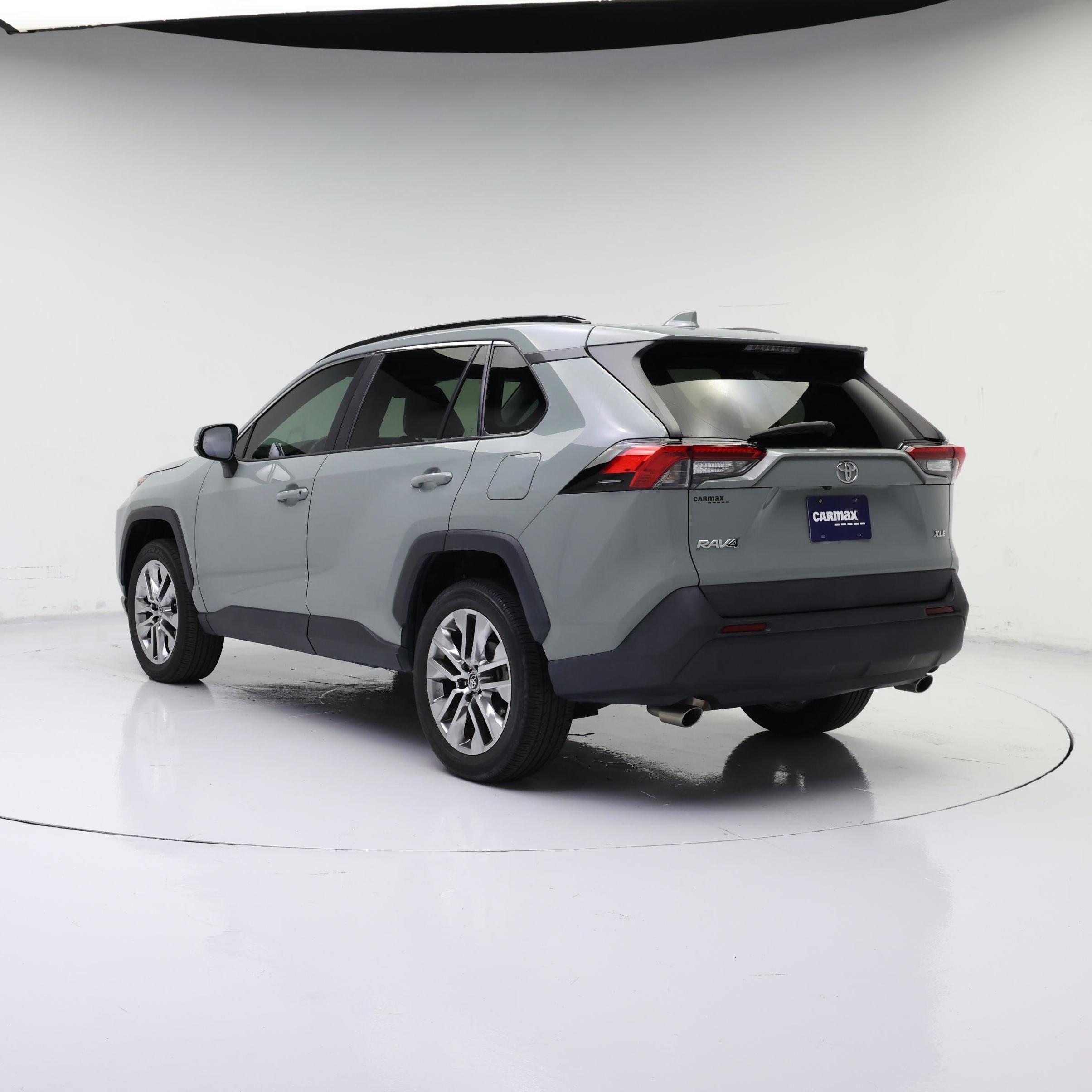 Thumbnail: 2020 Toyota RAV4 - 2