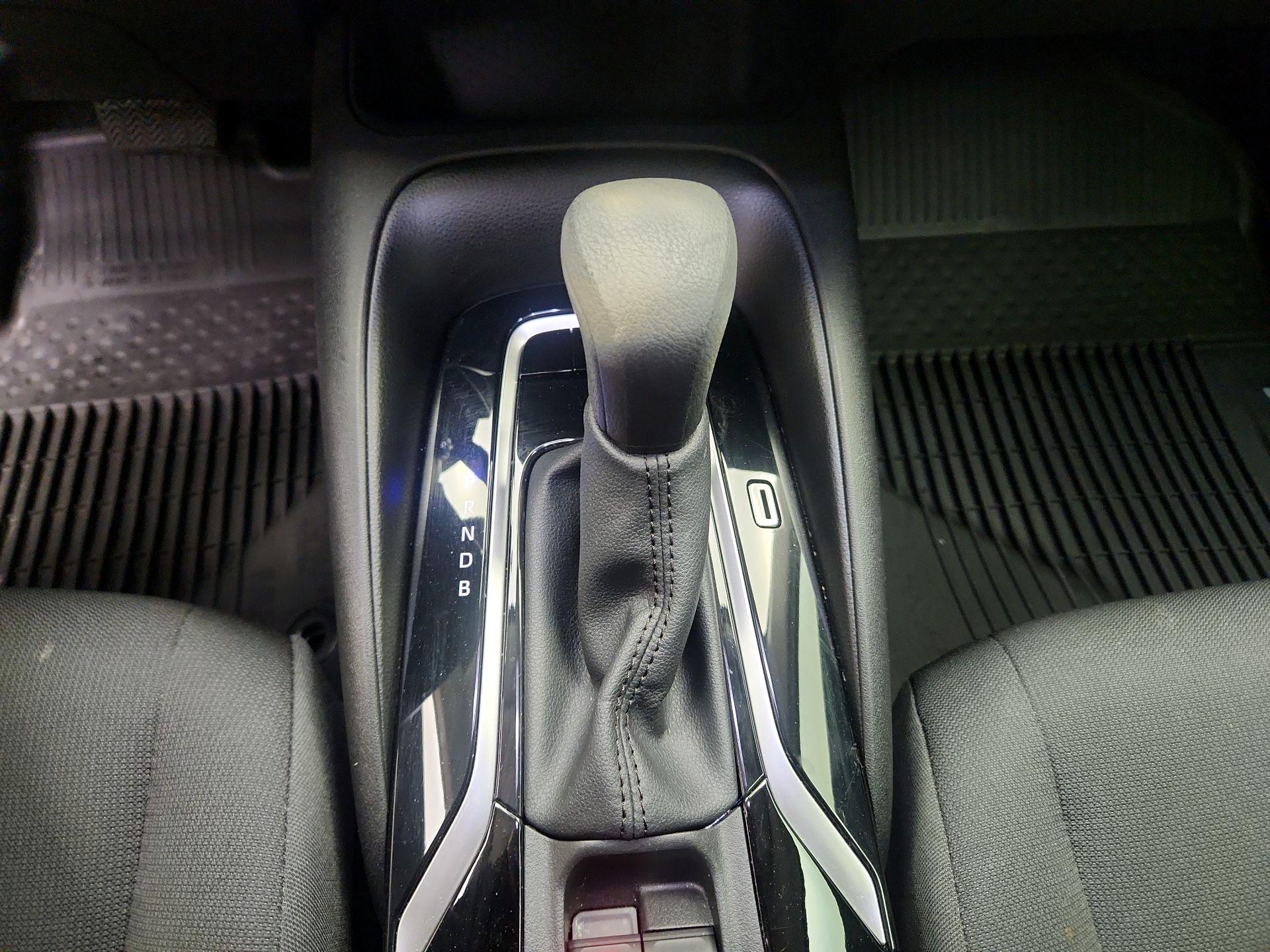 Thumbnail: 2021 Toyota Corolla - 17