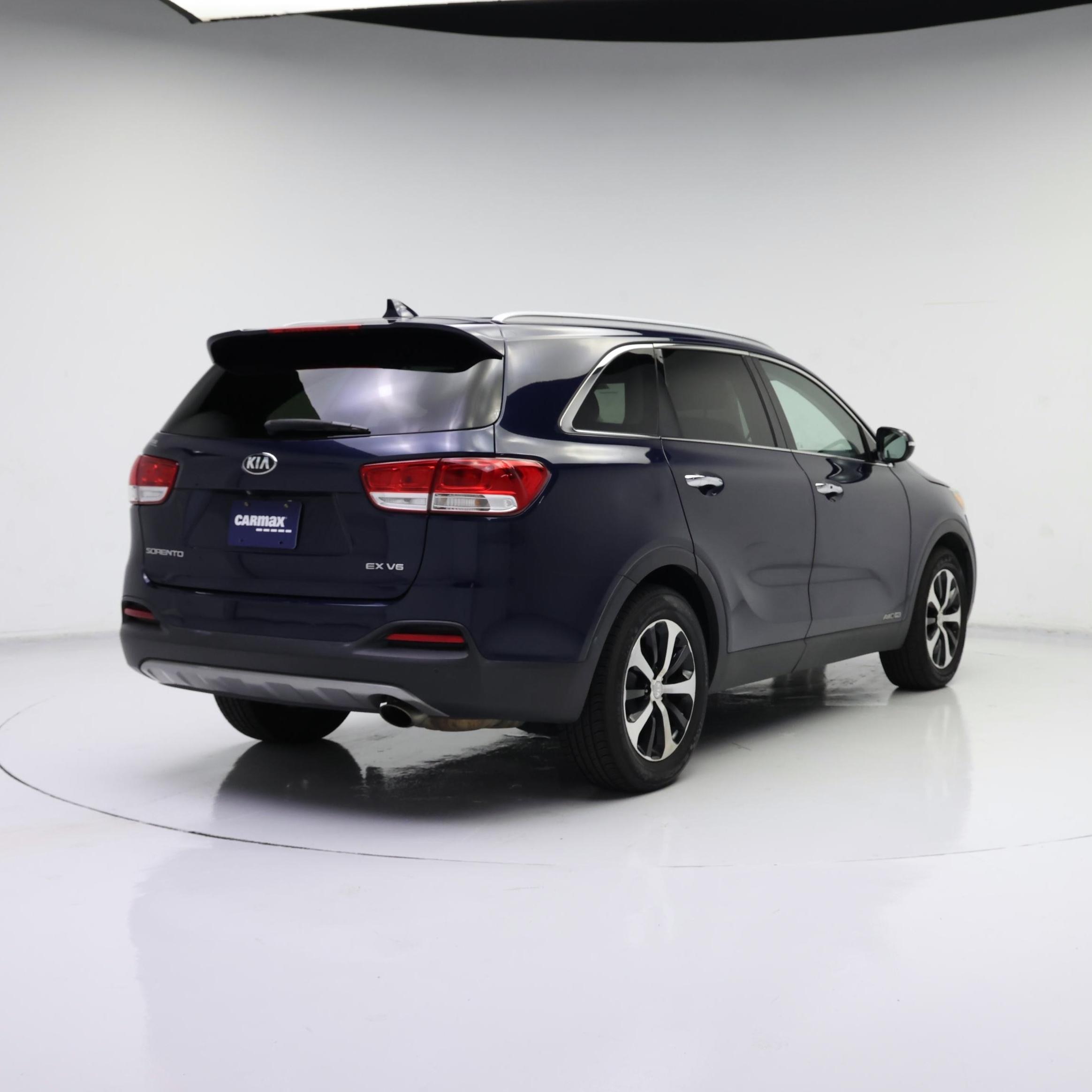 Thumbnail: 2018 Kia Sorento - 8