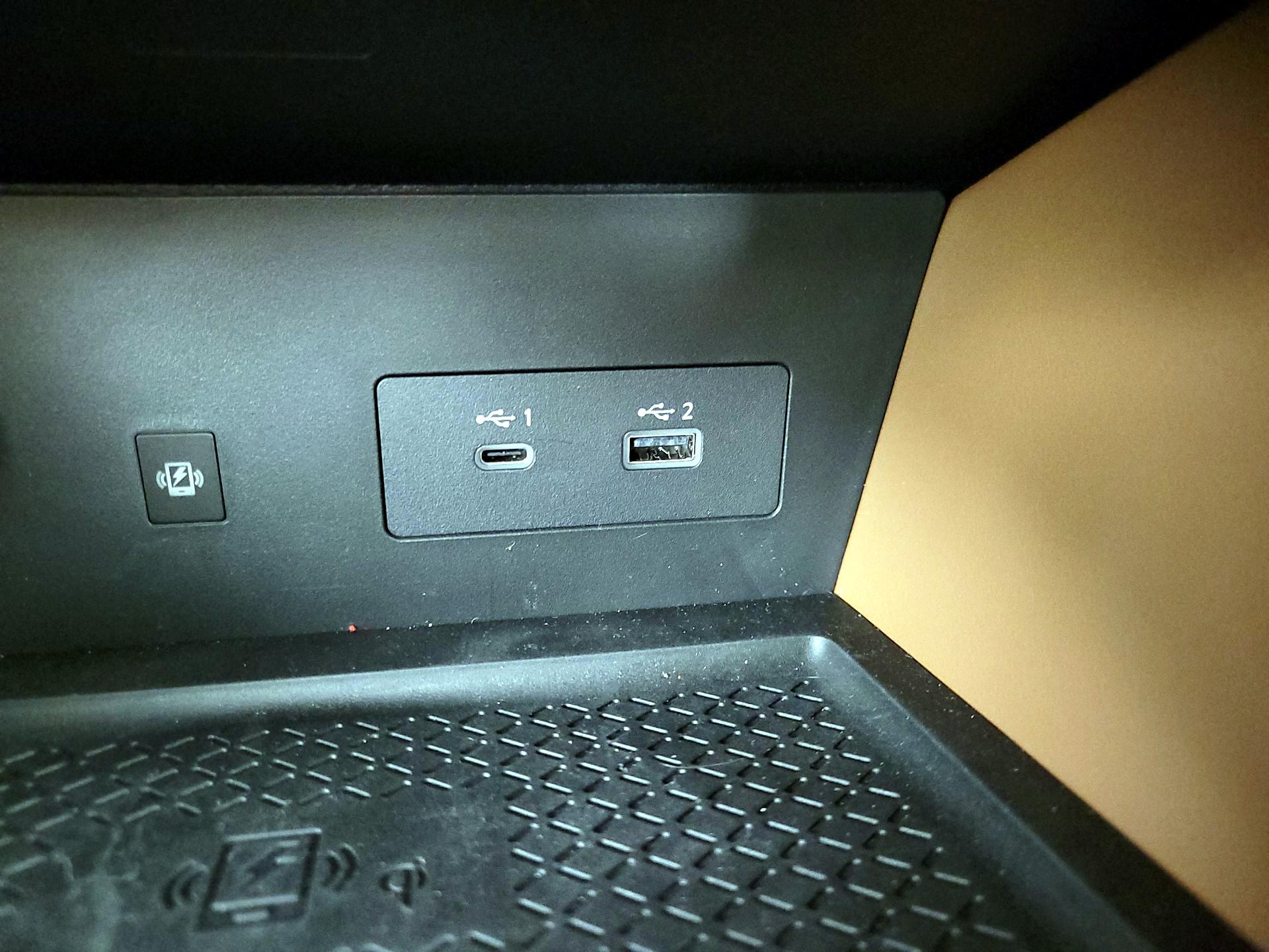 Thumbnail: 2023 Nissan Pathfinder - 19