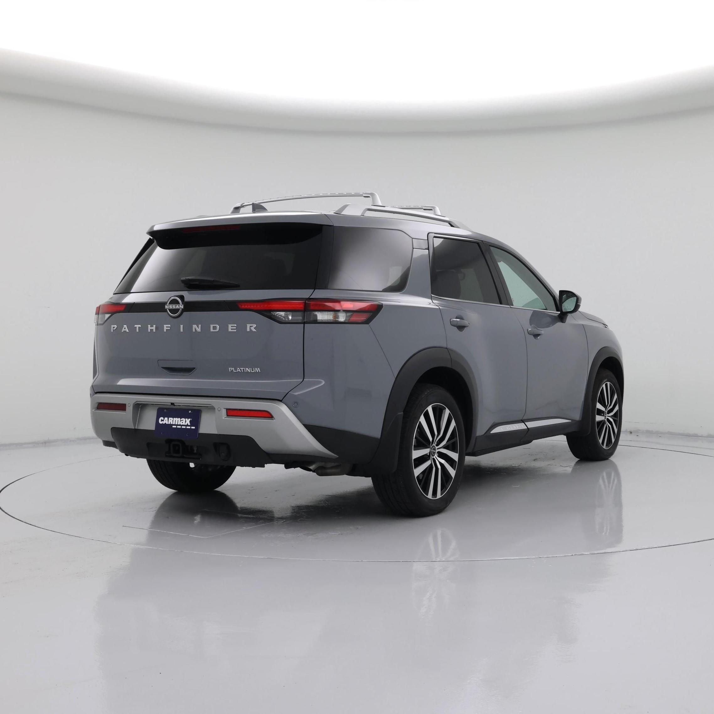 Thumbnail: 2023 Nissan Pathfinder - 8