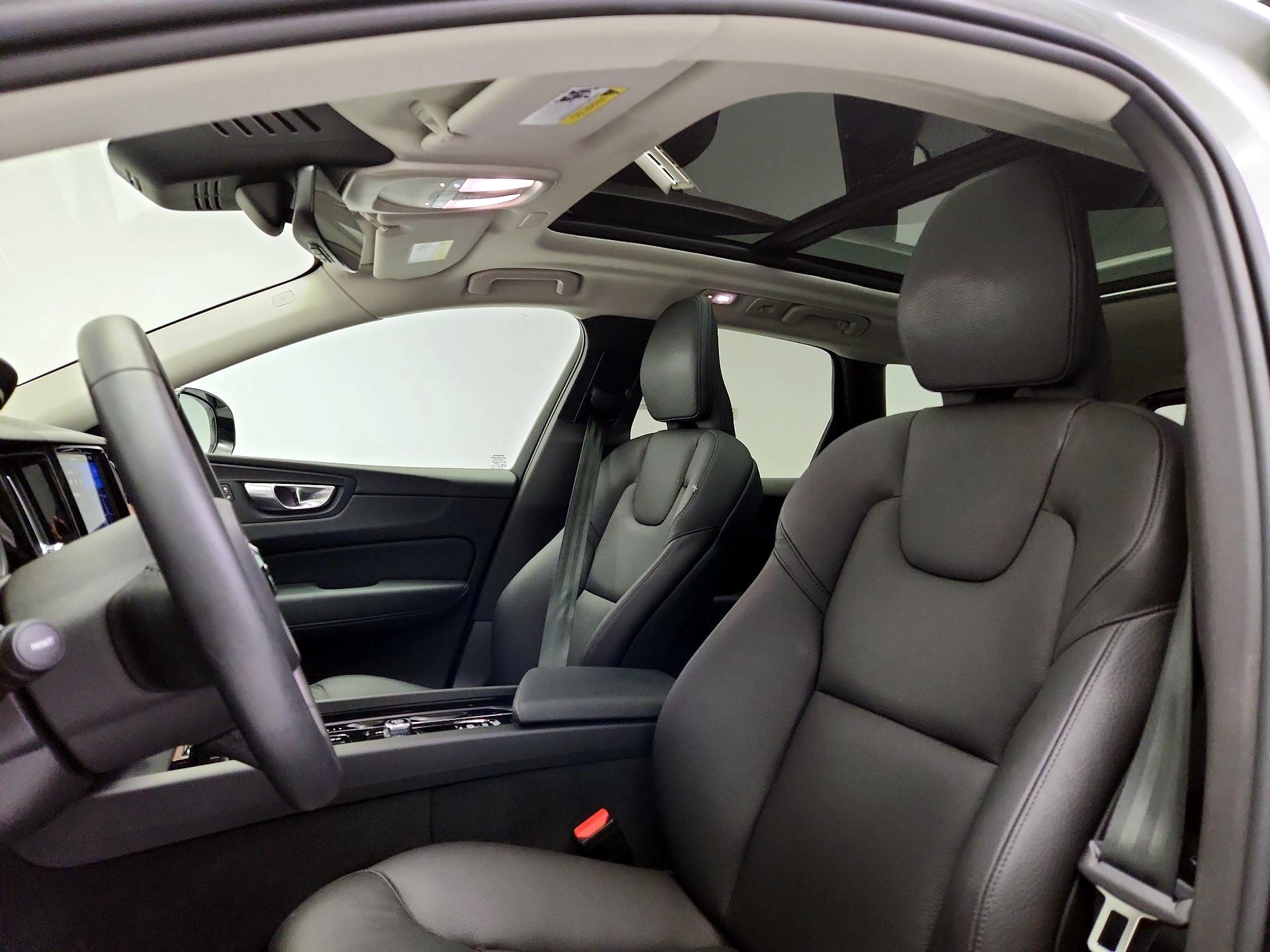 Thumbnail: 2024 Volvo XC60 - 20