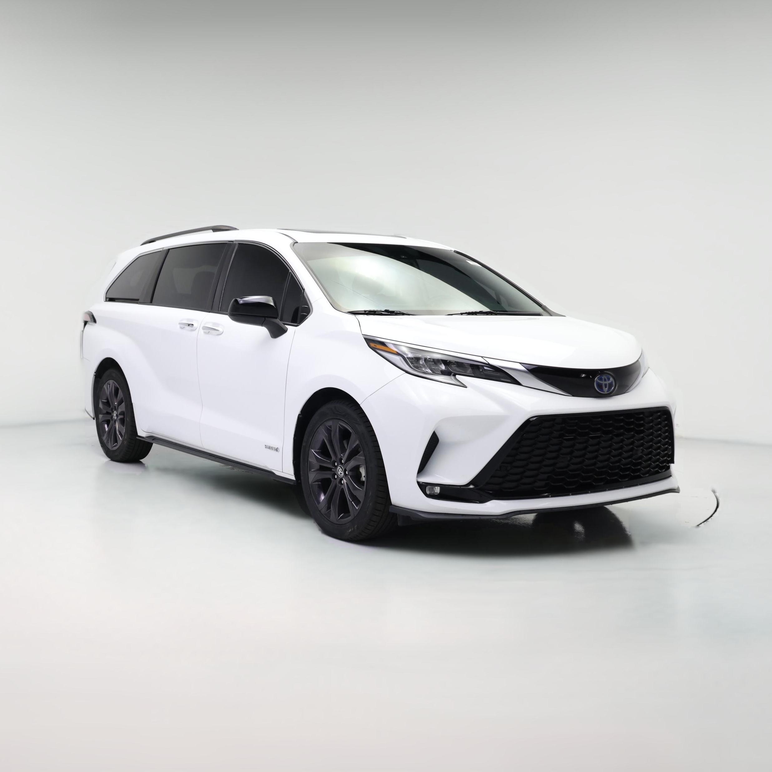 Thumbnail: 2021 Toyota Sienna - 1