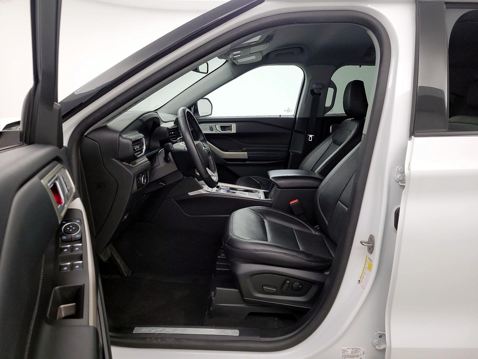 Thumbnail: 2023 Ford Explorer - 11