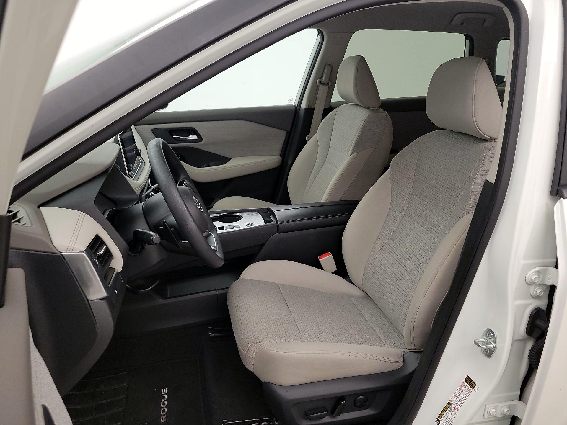 Thumbnail: 2023 Nissan Rogue - 11