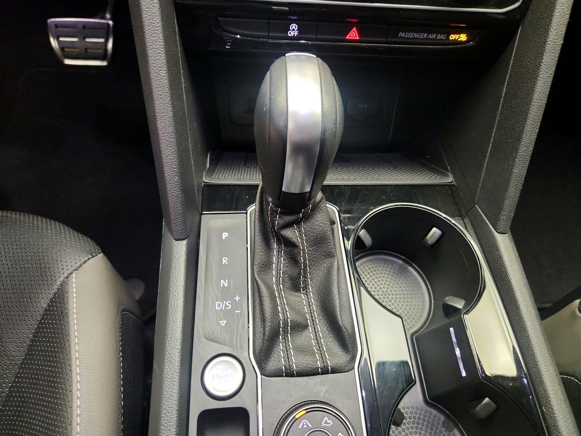 Thumbnail: 2022 Volkswagen Atlas - 18