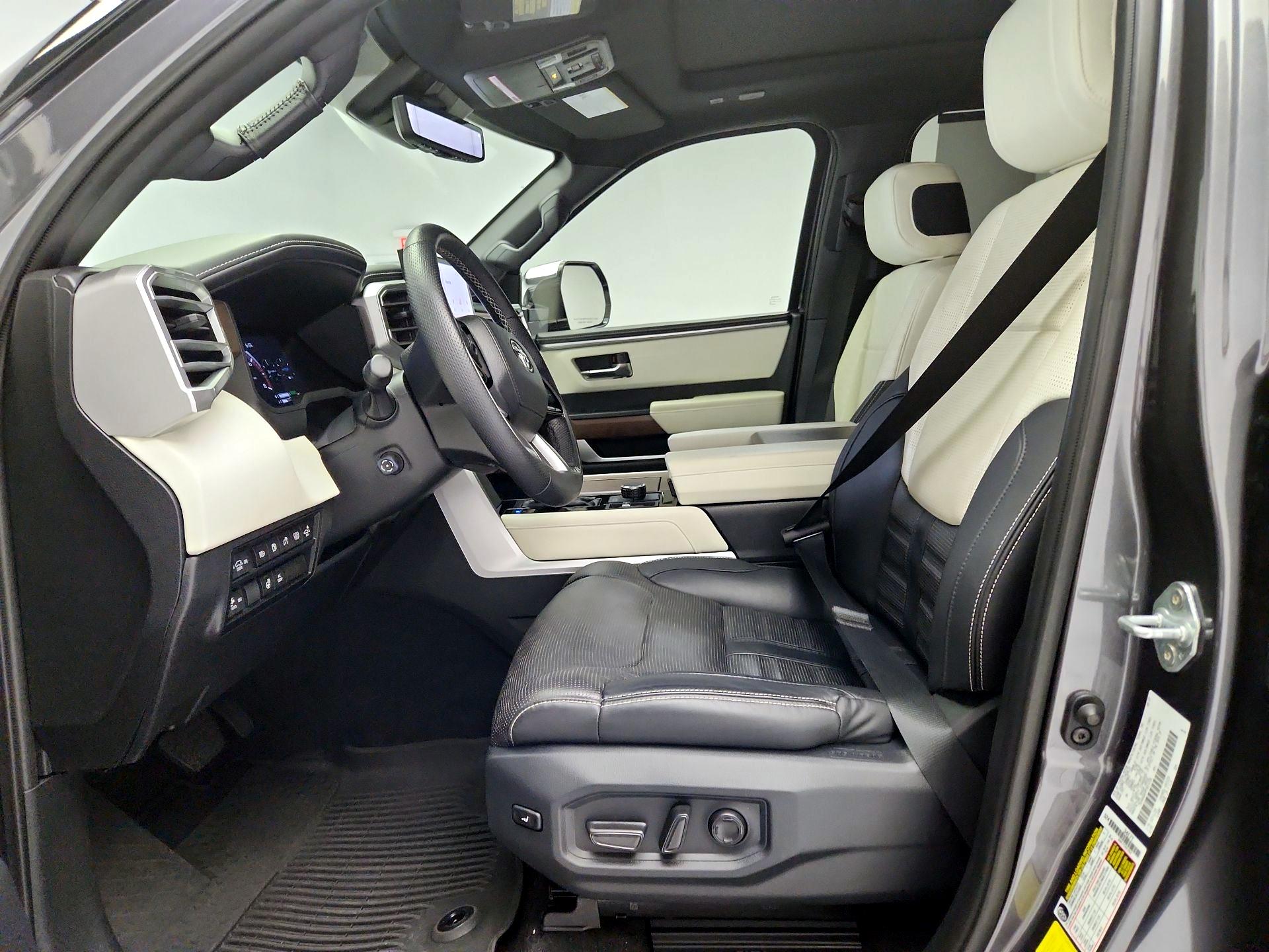 Thumbnail: 2023 Toyota Sequoia - 11