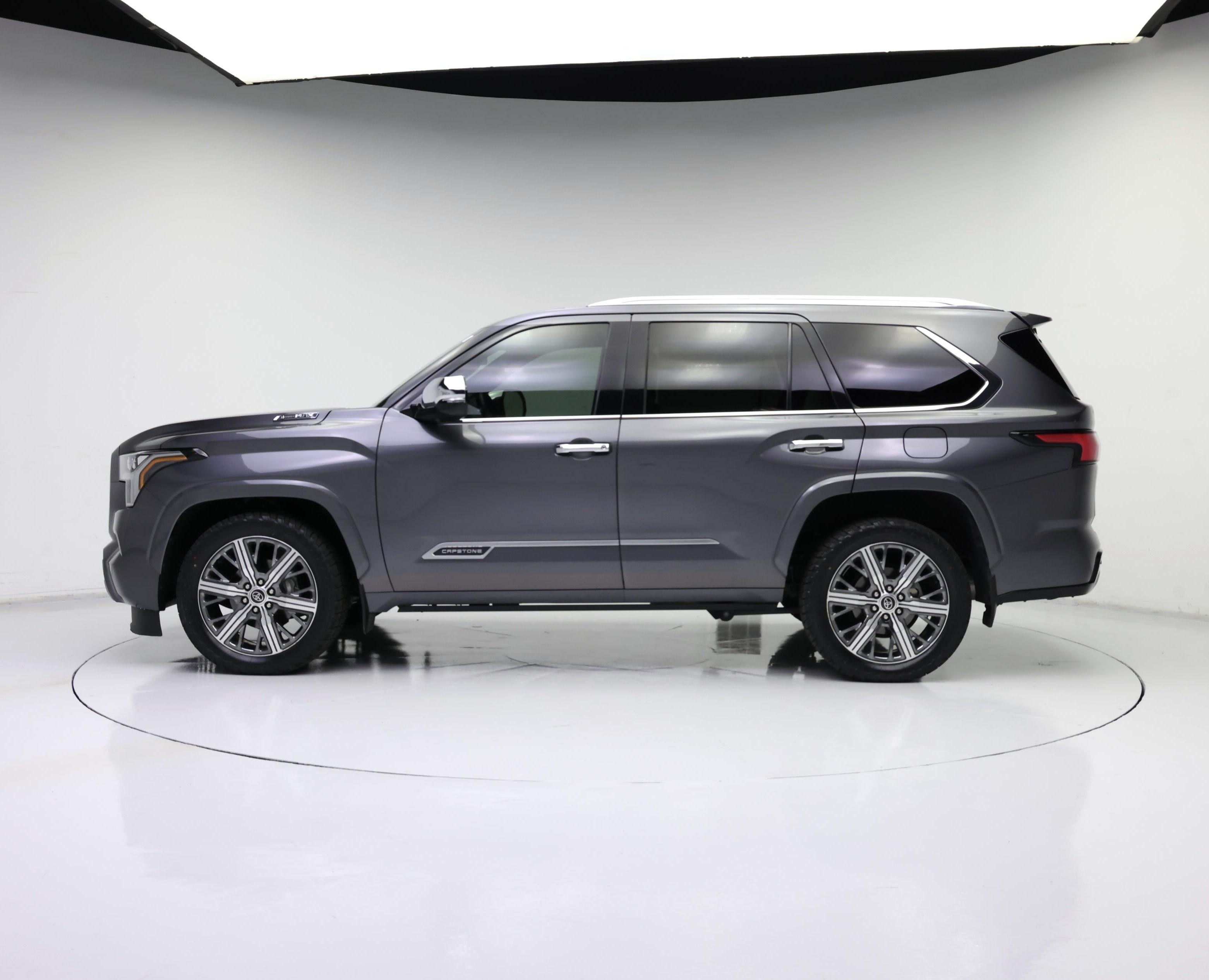 Thumbnail: 2023 Toyota Sequoia - 3