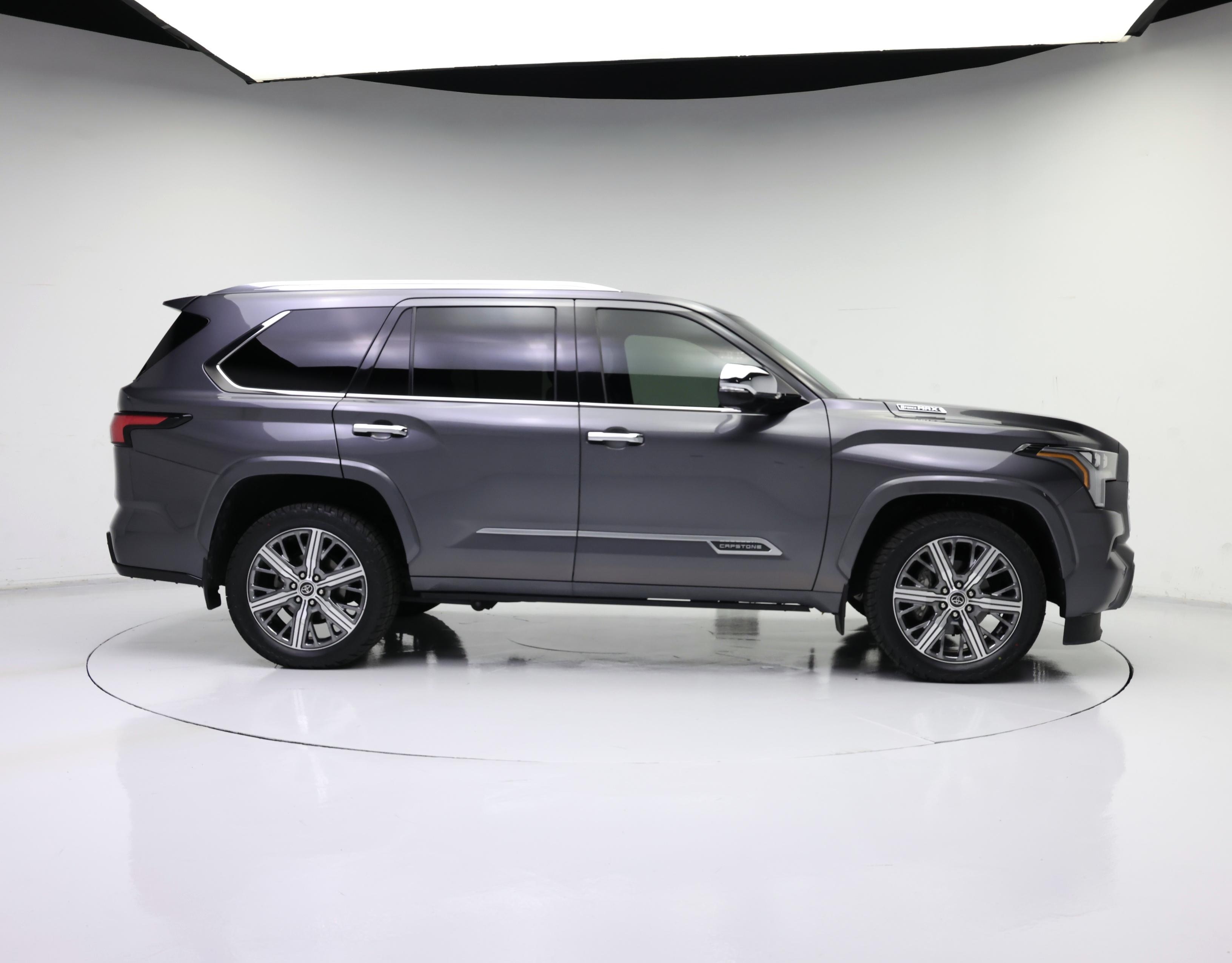 Thumbnail: 2023 Toyota Sequoia - 7