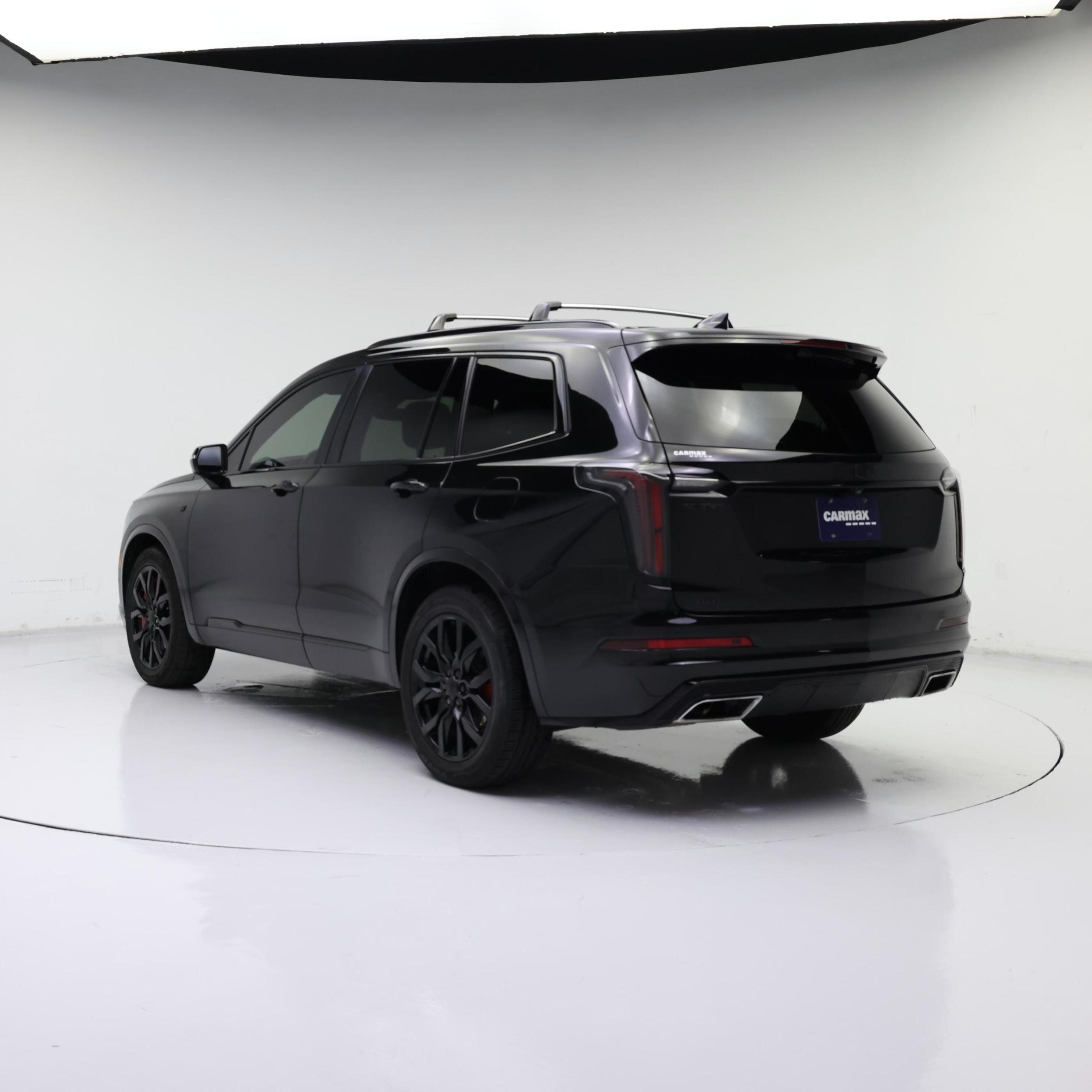 Thumbnail: 2022 Cadillac XT6 - 2