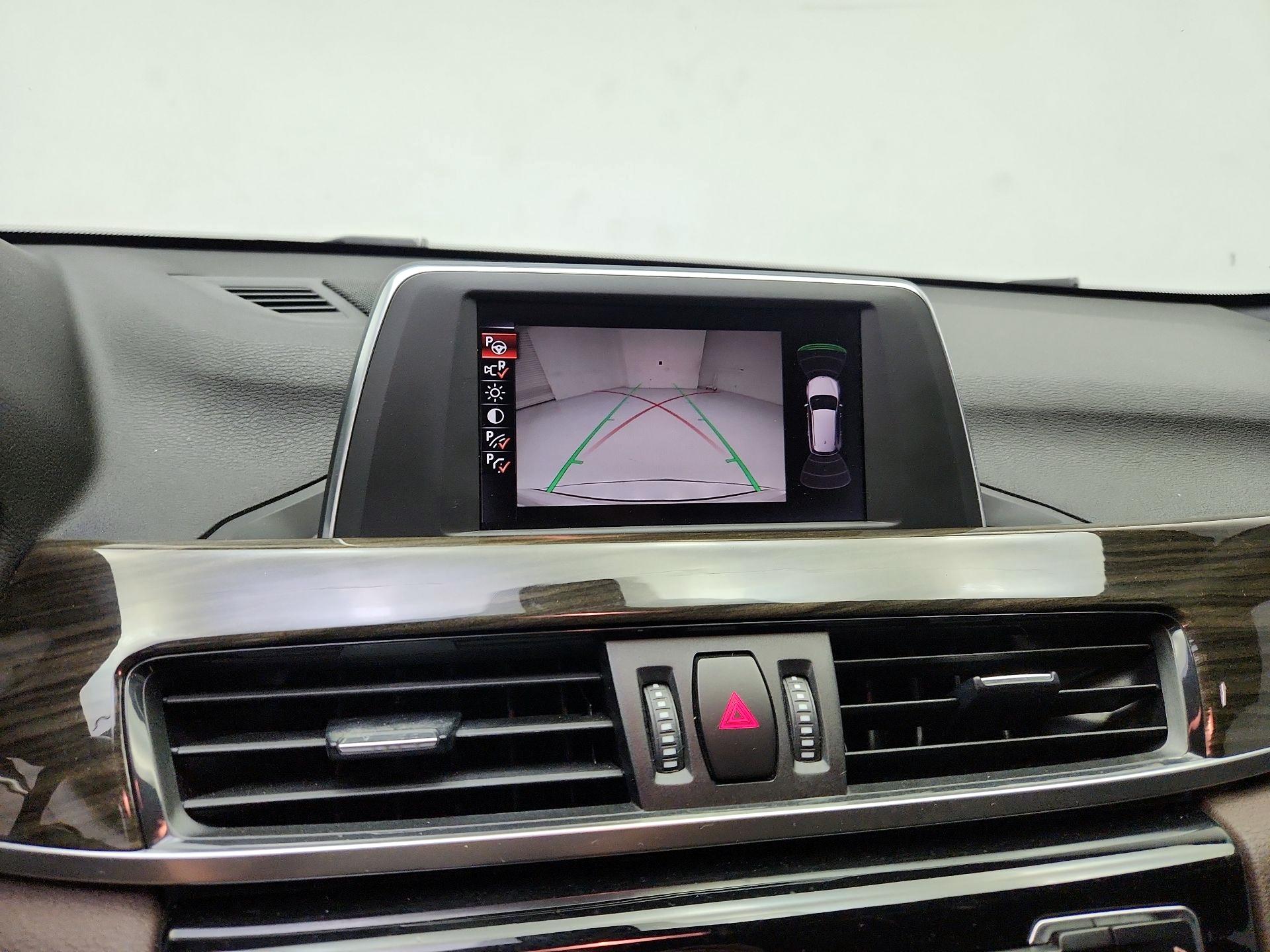 Thumbnail: 2016 BMW X1 - 15