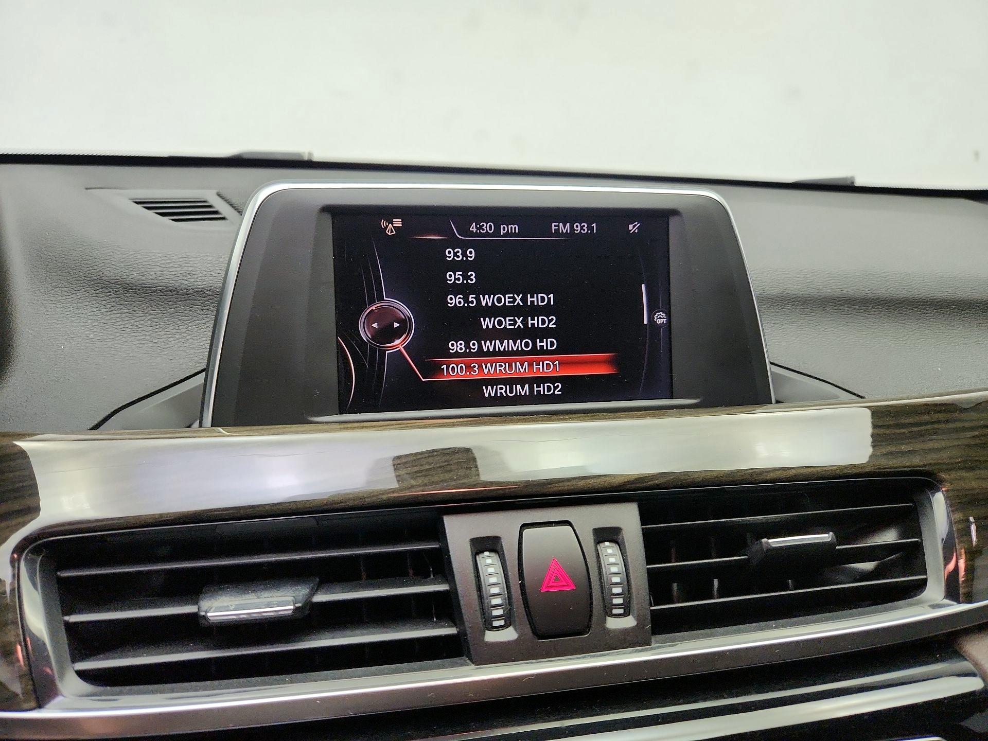 Thumbnail: 2016 BMW X1 - 16