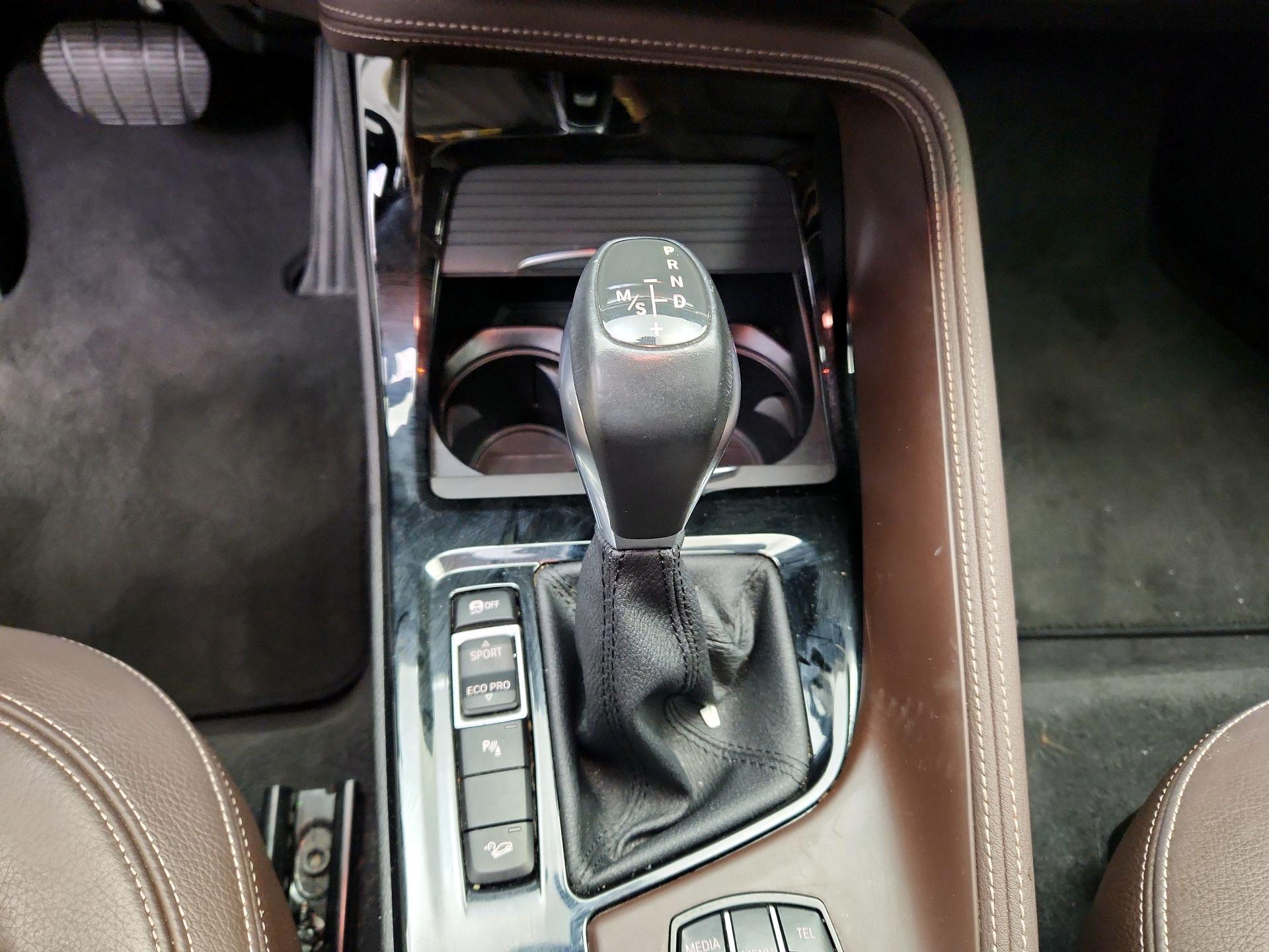 Thumbnail: 2016 BMW X1 - 18