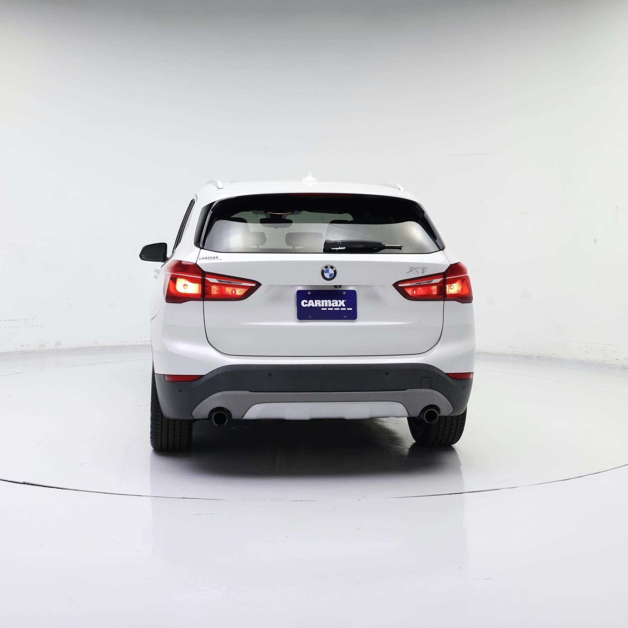 Thumbnail: 2016 BMW X1 - 6