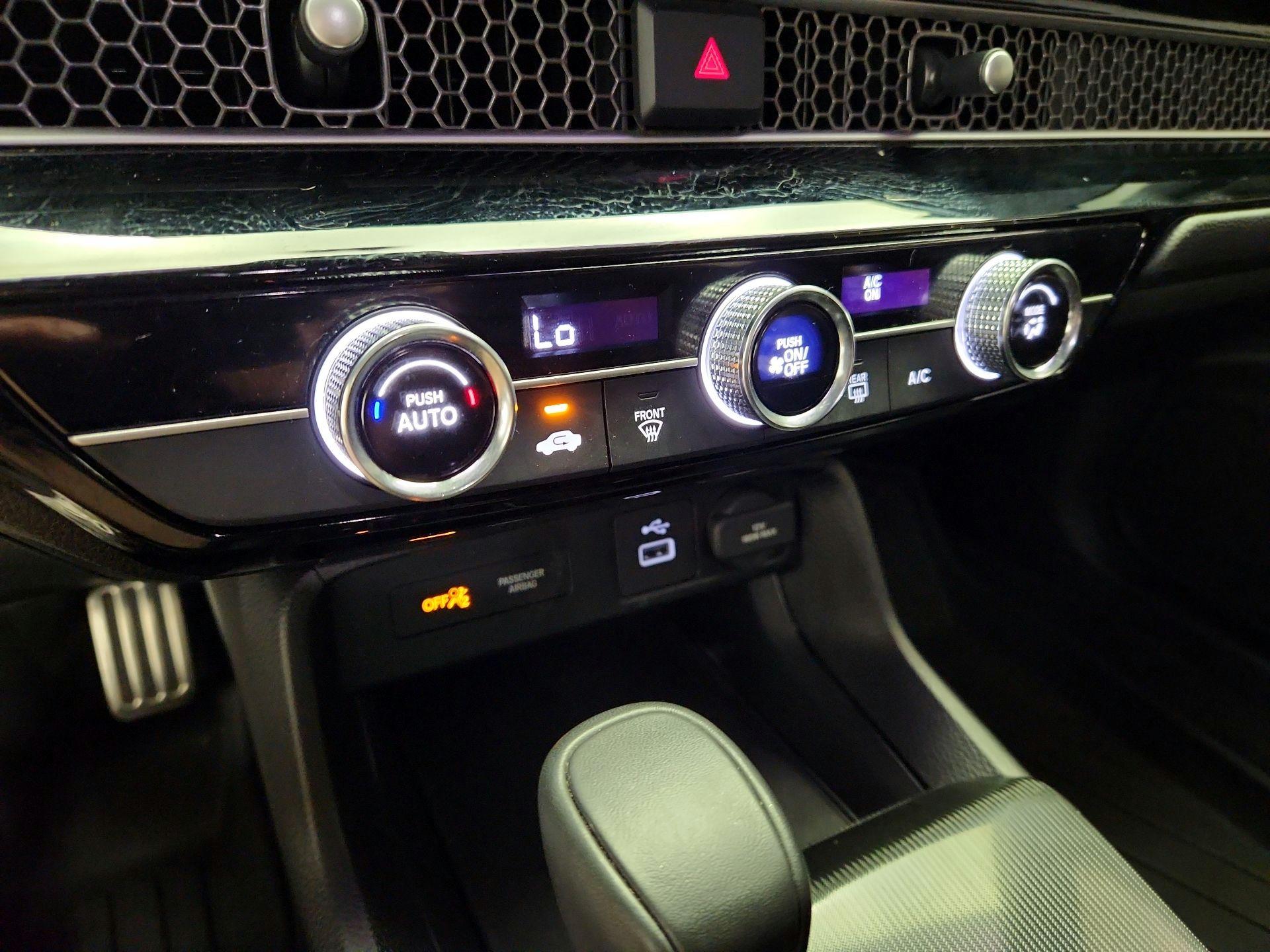 Thumbnail: 2024 Honda Civic - 16