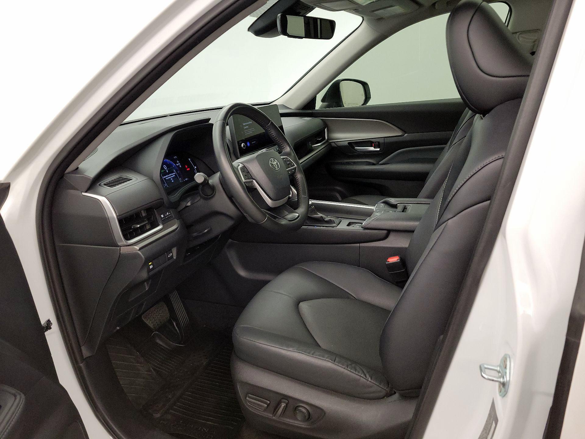 Thumbnail: 2024 Toyota Grand Highlander - 11