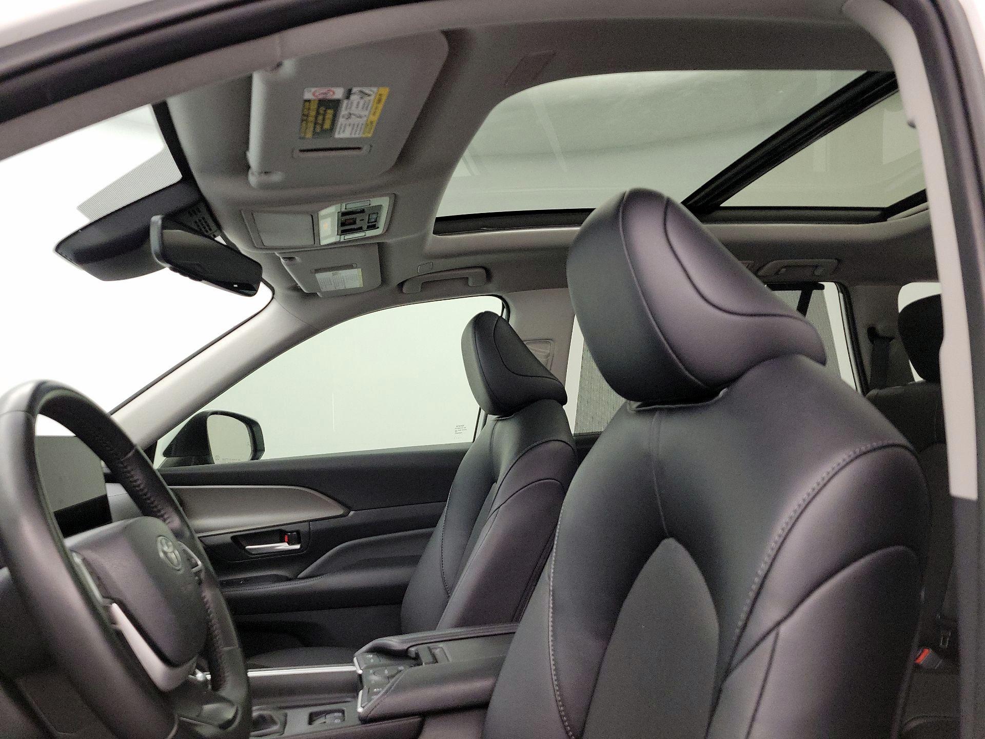 Thumbnail: 2024 Toyota Grand Highlander - 19