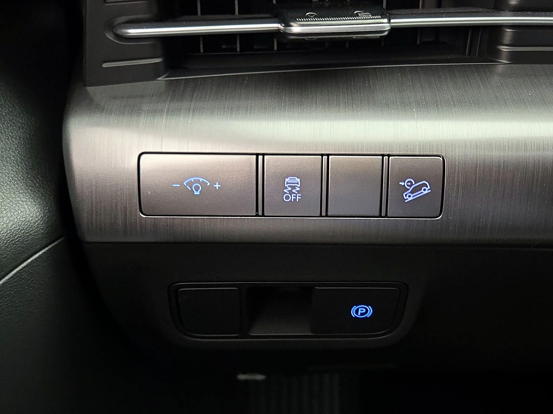 Thumbnail: 2025 Hyundai Kona - 13