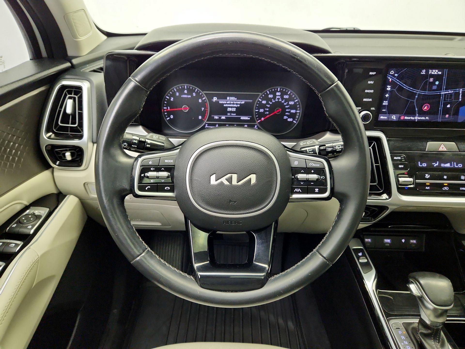 Thumbnail: 2022 Kia Sorento - 10
