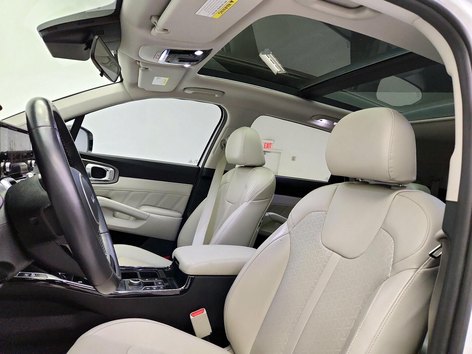 Thumbnail: 2022 Kia Sorento - 20