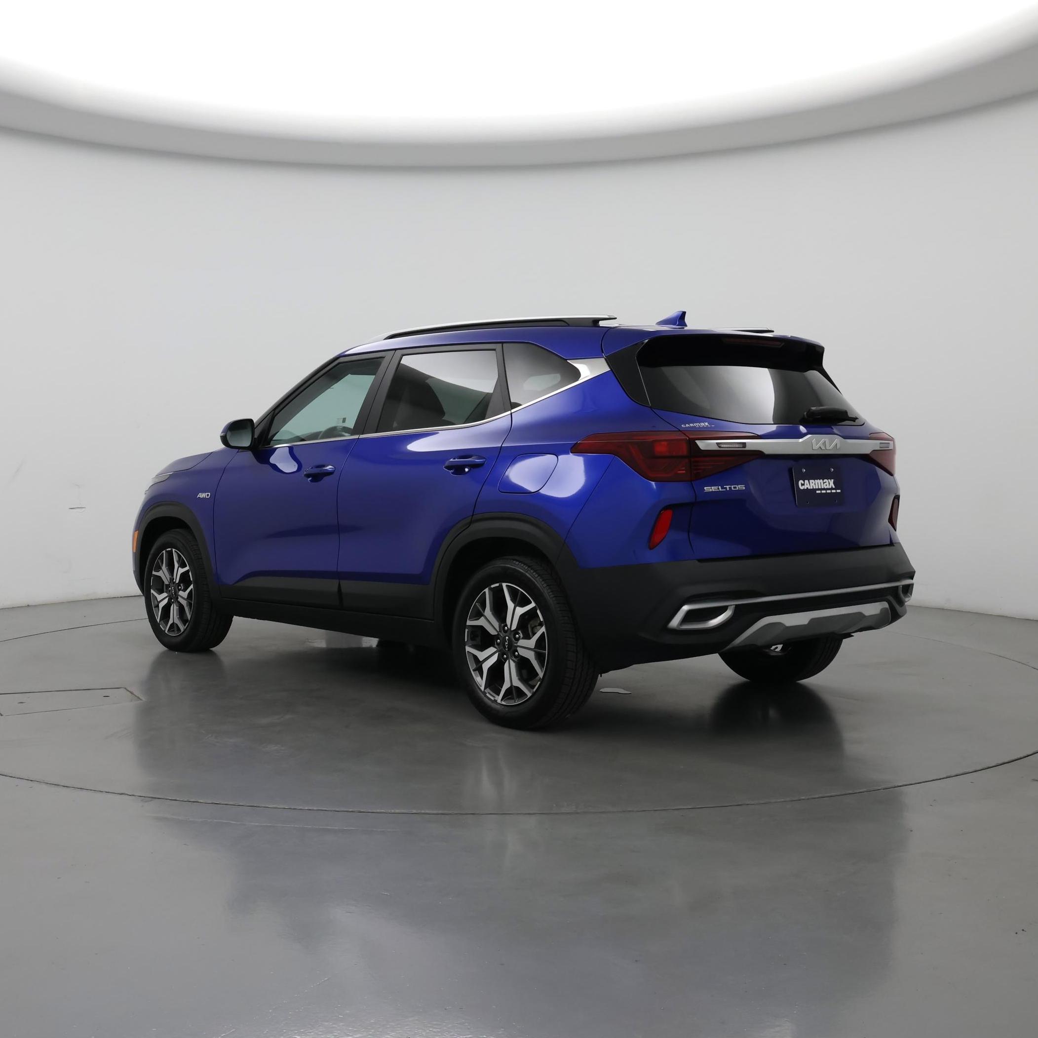 Thumbnail: 2023 Kia Seltos - 2