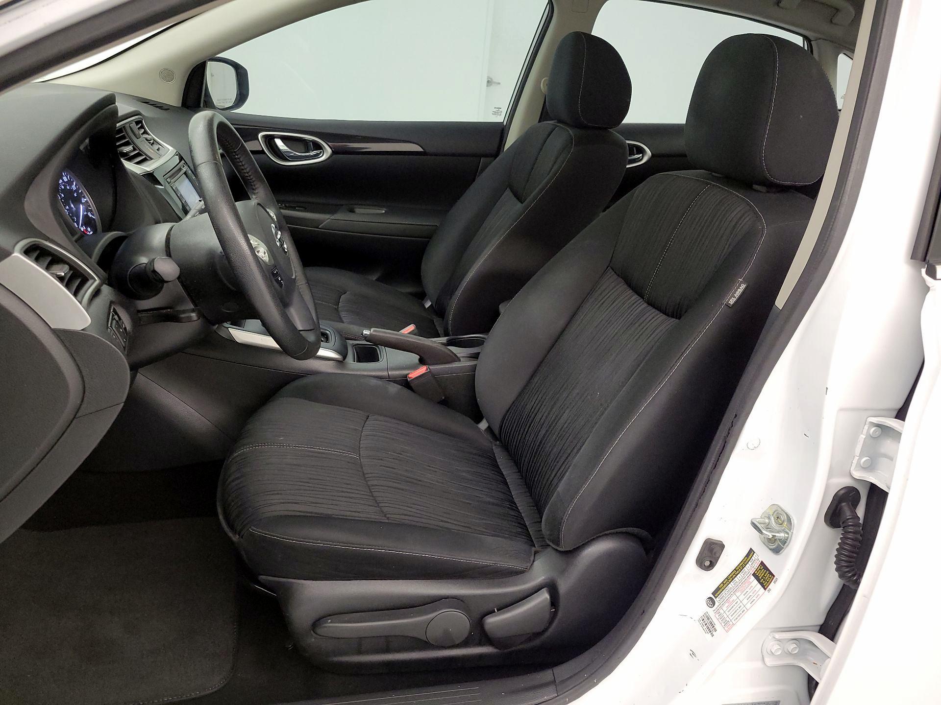 Thumbnail: 2018 Nissan Sentra - 11