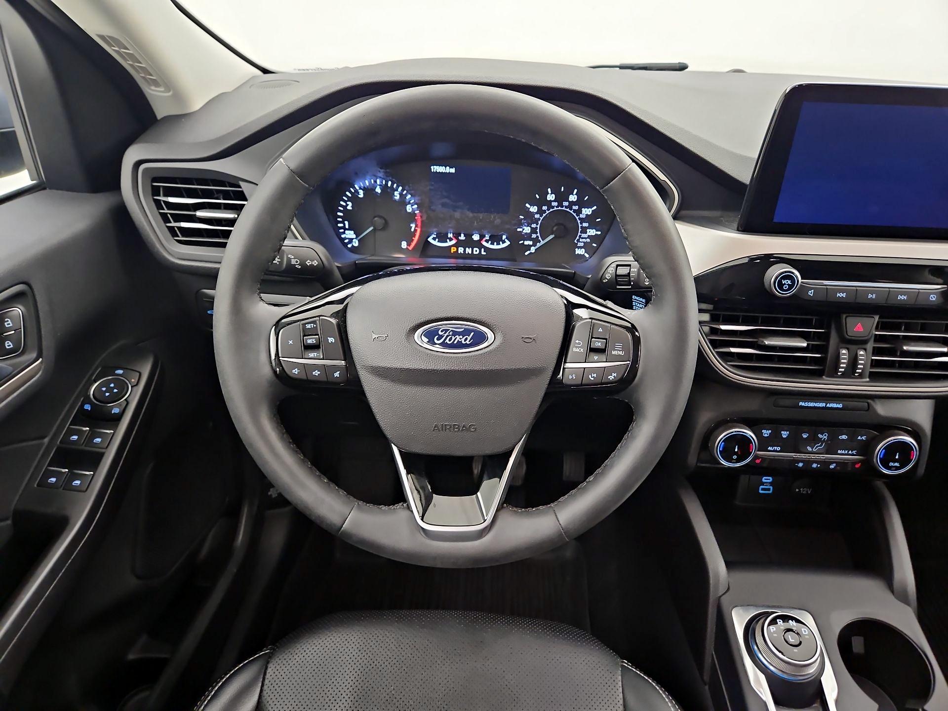 Thumbnail: 2022 Ford Escape - 10